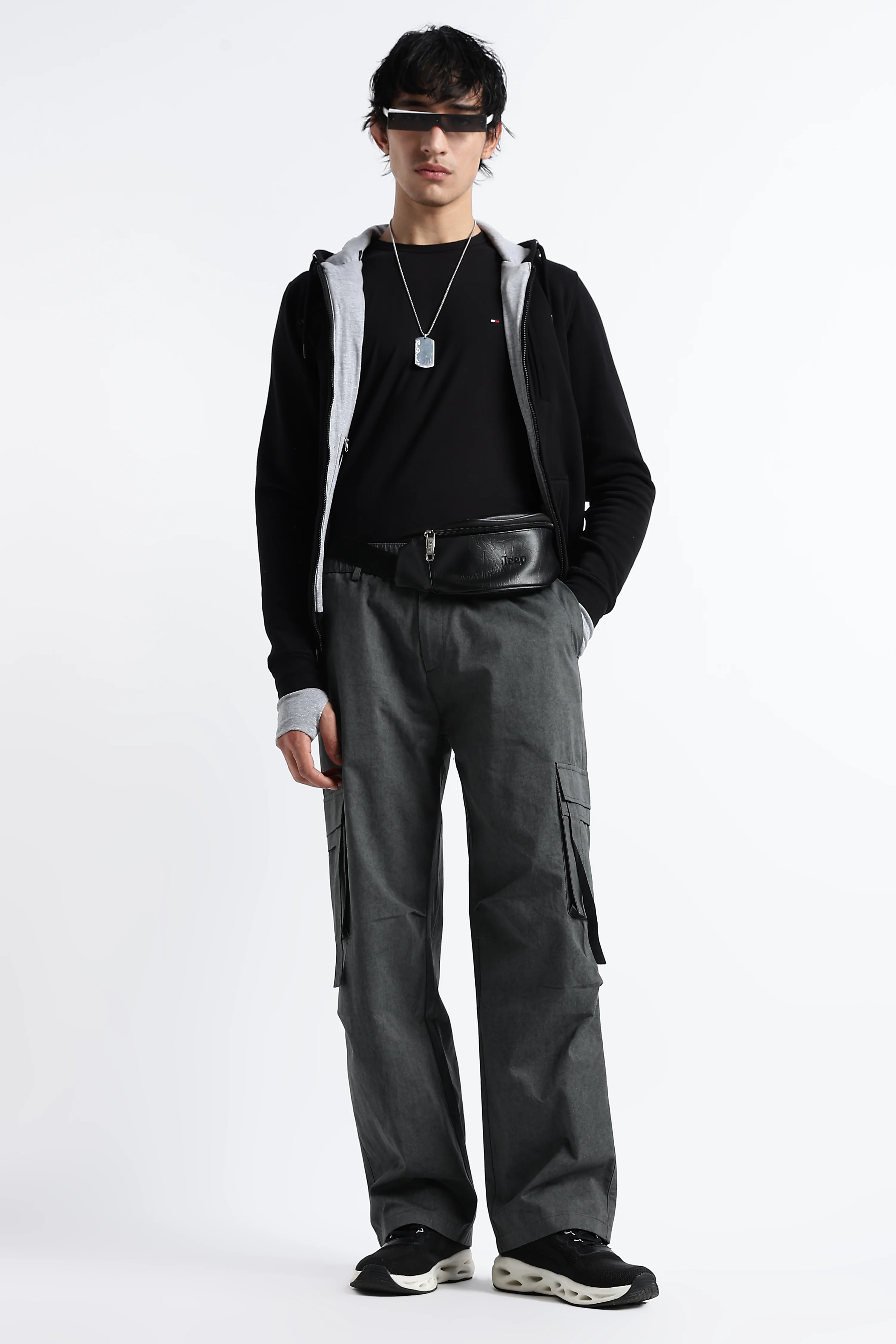 Men Urban Multi-Pocket Utility Bottoms - Image 10
