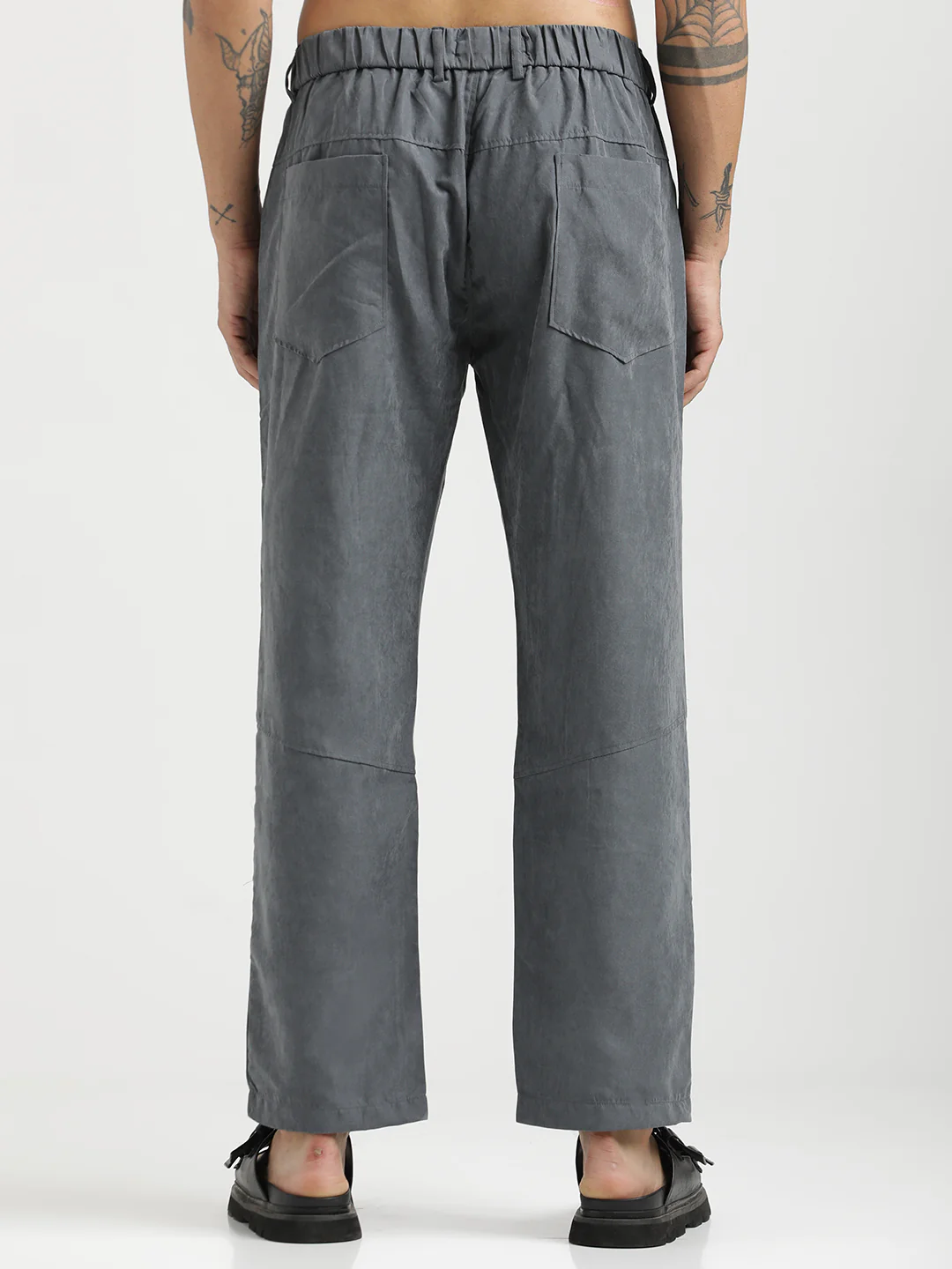 Men Velvet Cargo Trousers - Image 4