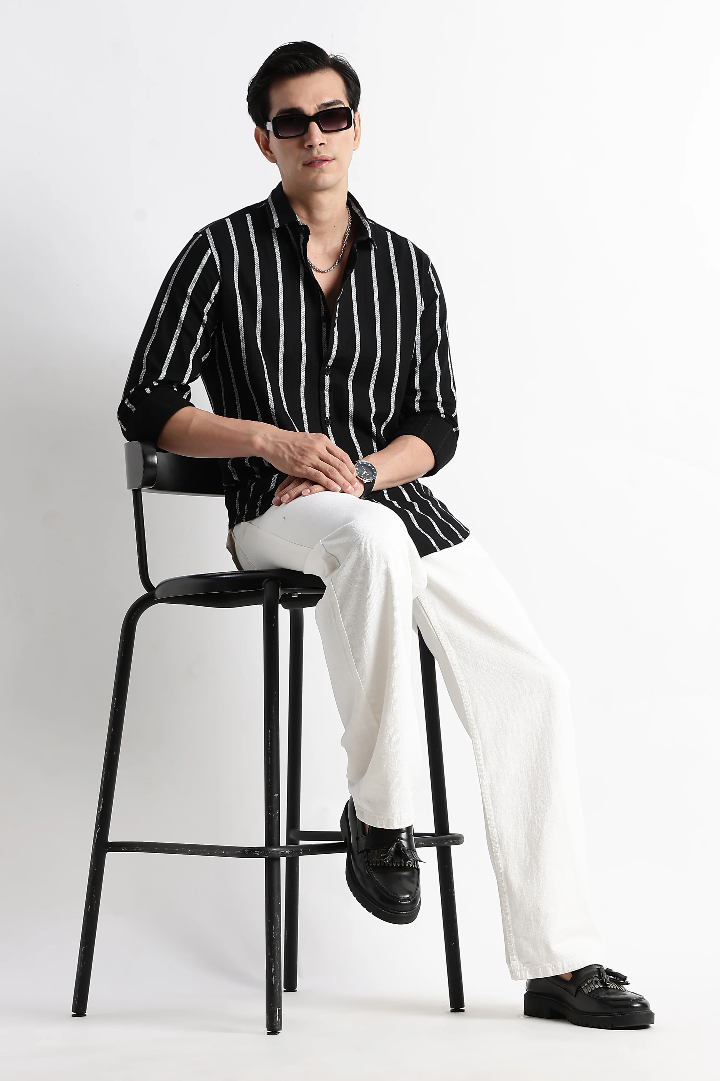 Men Vertical Stripe Textured Shirt - Image 2