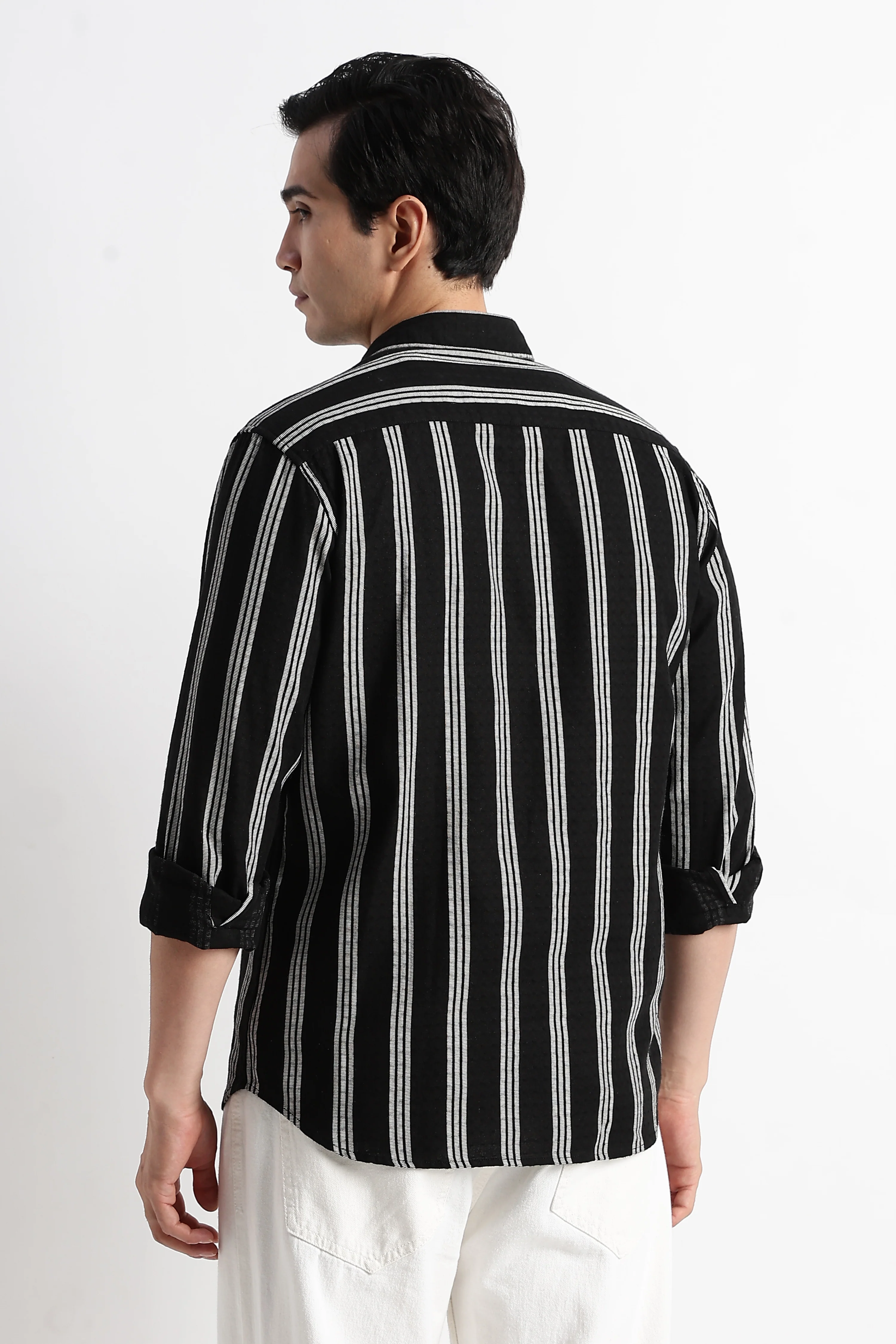 Men Vertical Stripe Textured Shirt - Image 4