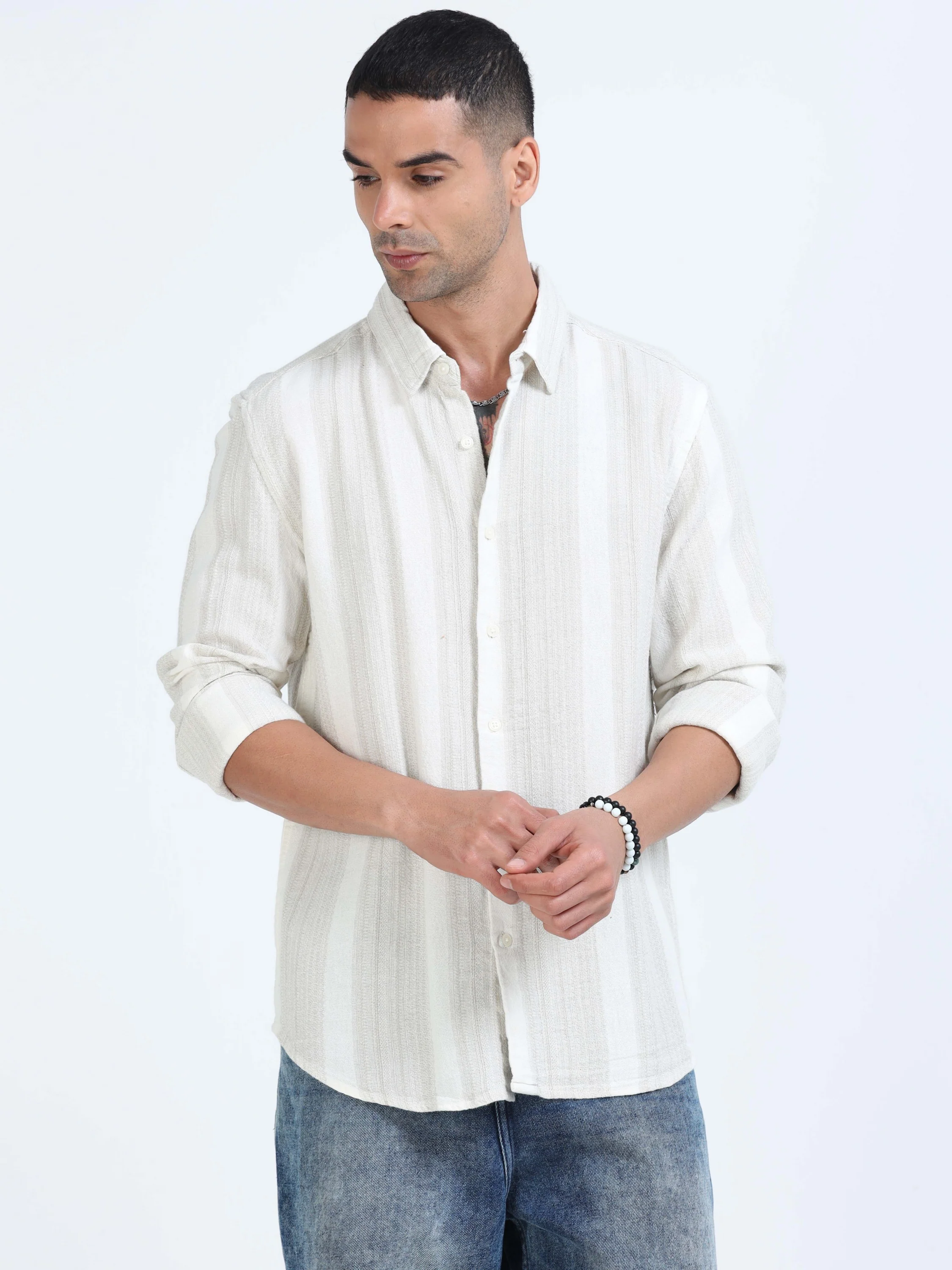 Men Vertical Striped Casual Shirt - Image 5