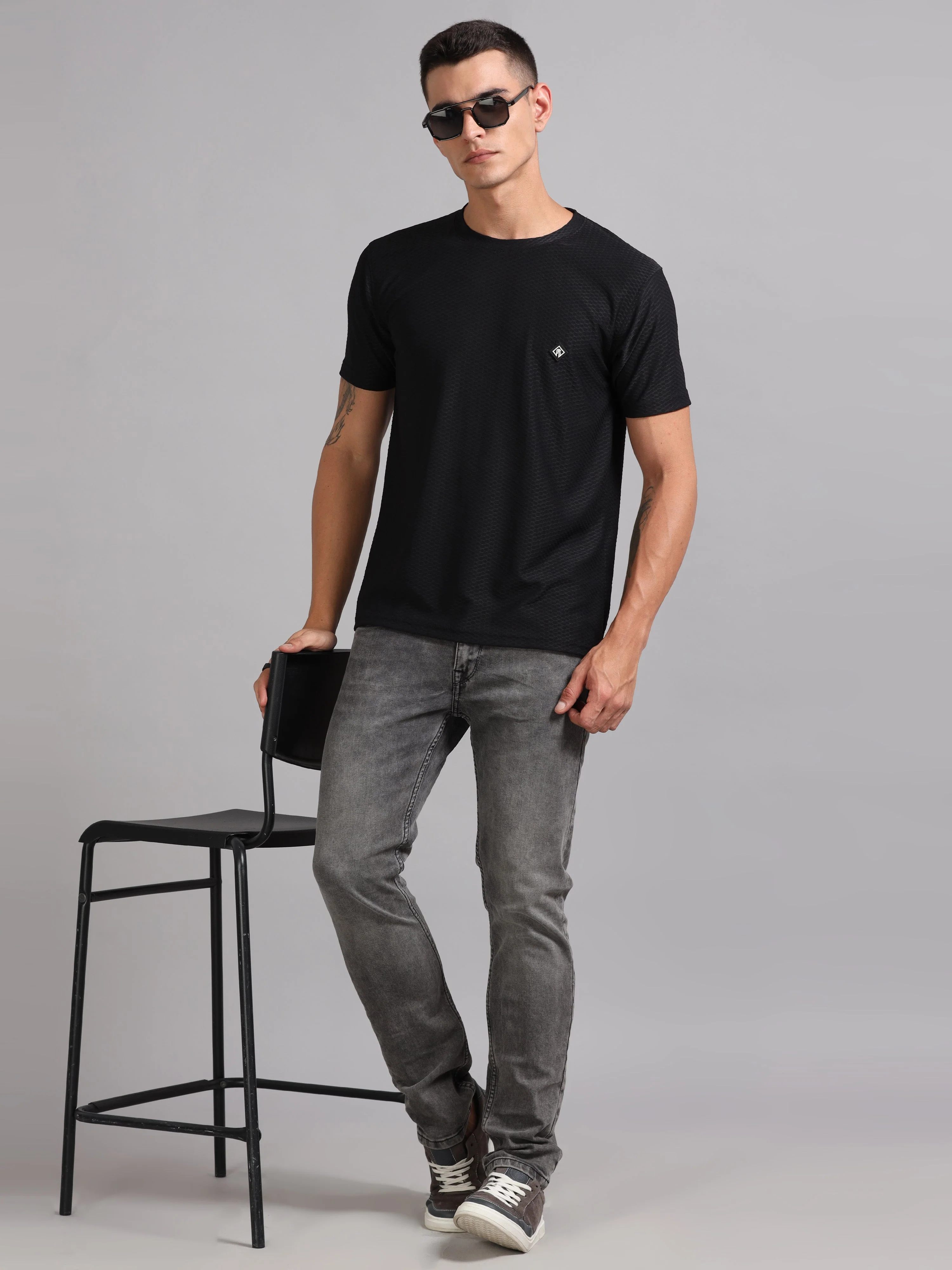Men Whirl Tex Black T-Shirt - Image 5