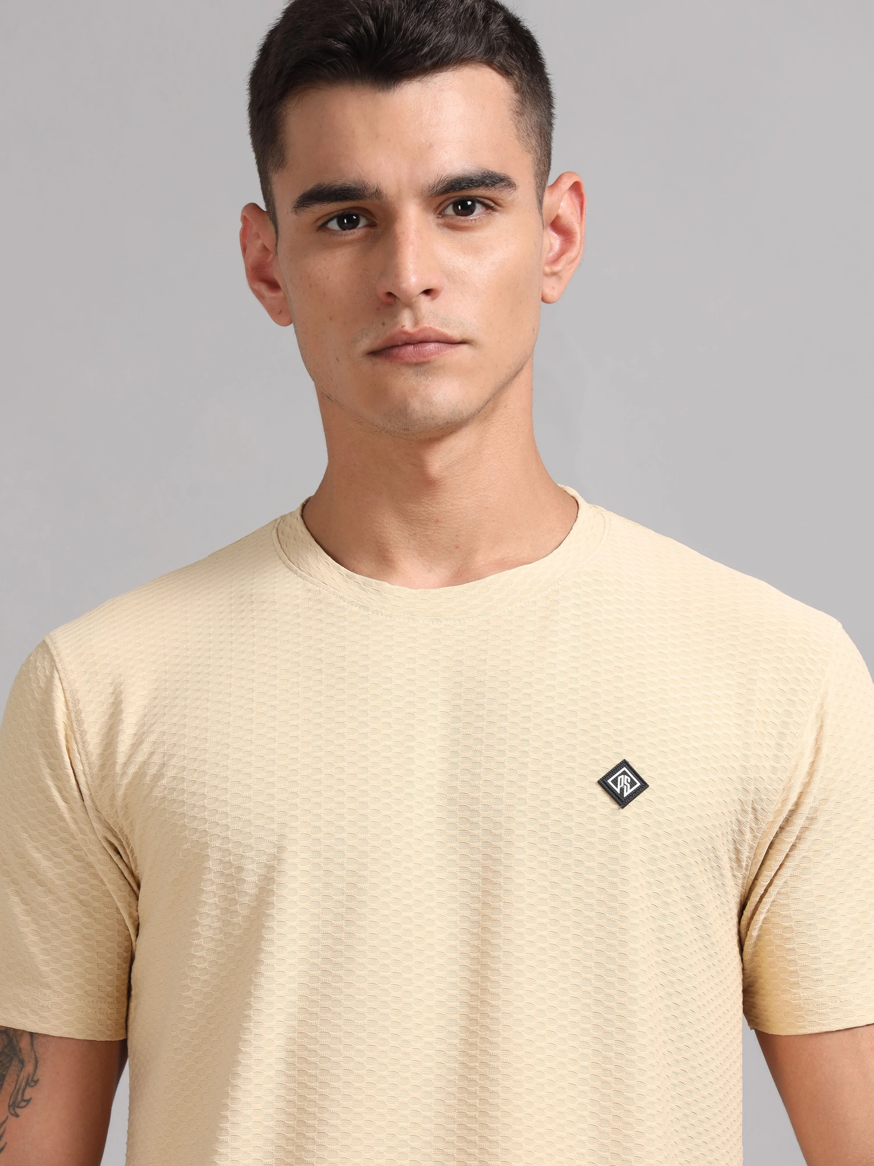 Men Whirl Tex Cream T-Shirt - Image 4