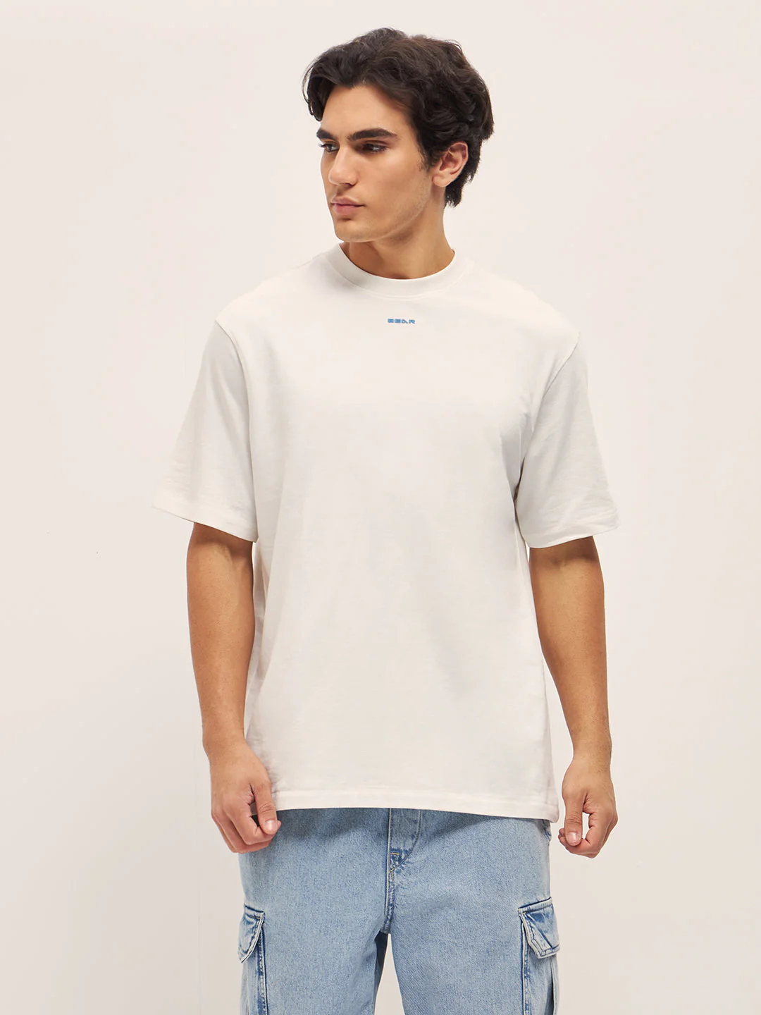 Men White 3D graphic Print Crew Neck T-Shirt - Image 6
