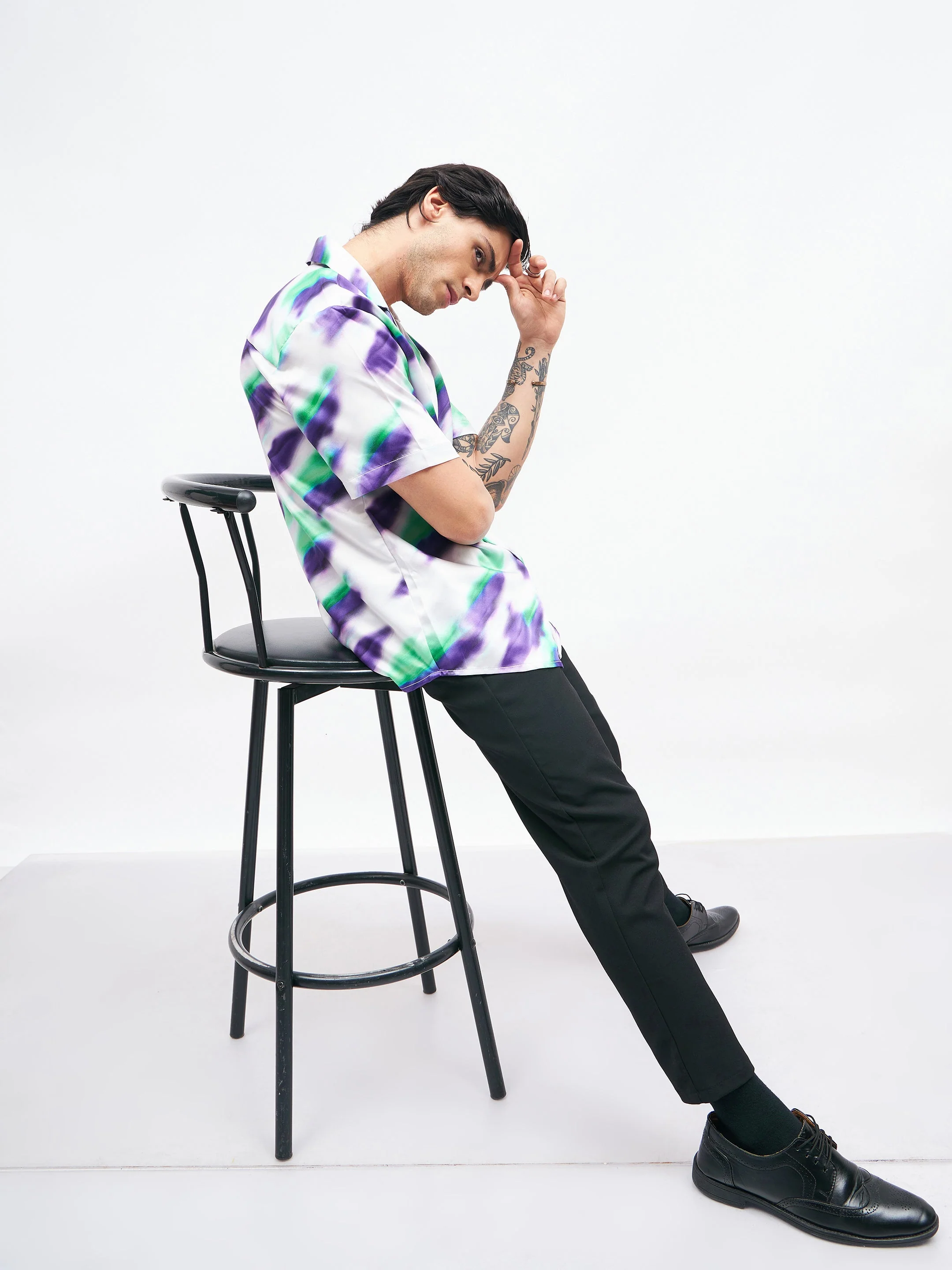 Men White Abstract Short Sleeves Satin Shirt - Image 6