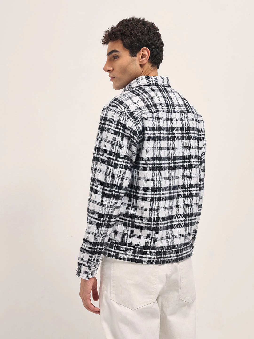 Men White & Black Regular Fit Flannel Check Jacket - Image 2