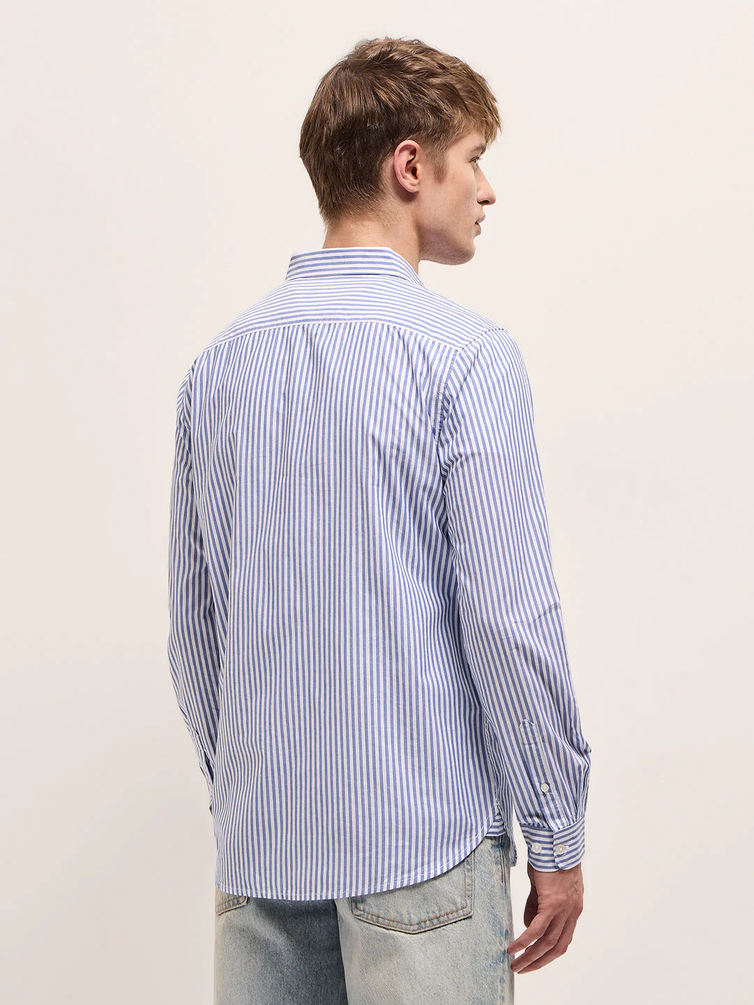 Men White Casual Shirt - Image 2