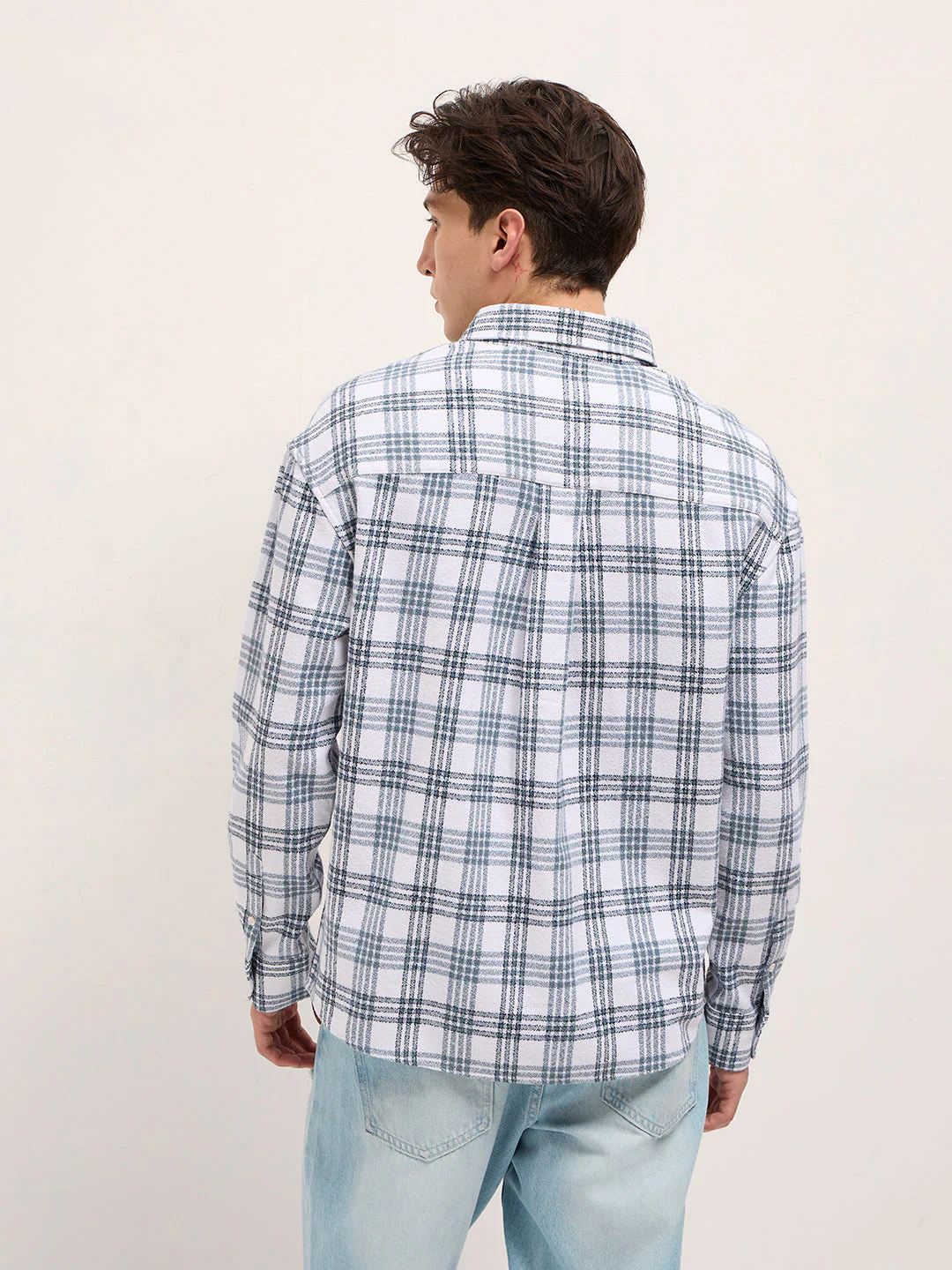 Men White Casual Shirt - Image 2