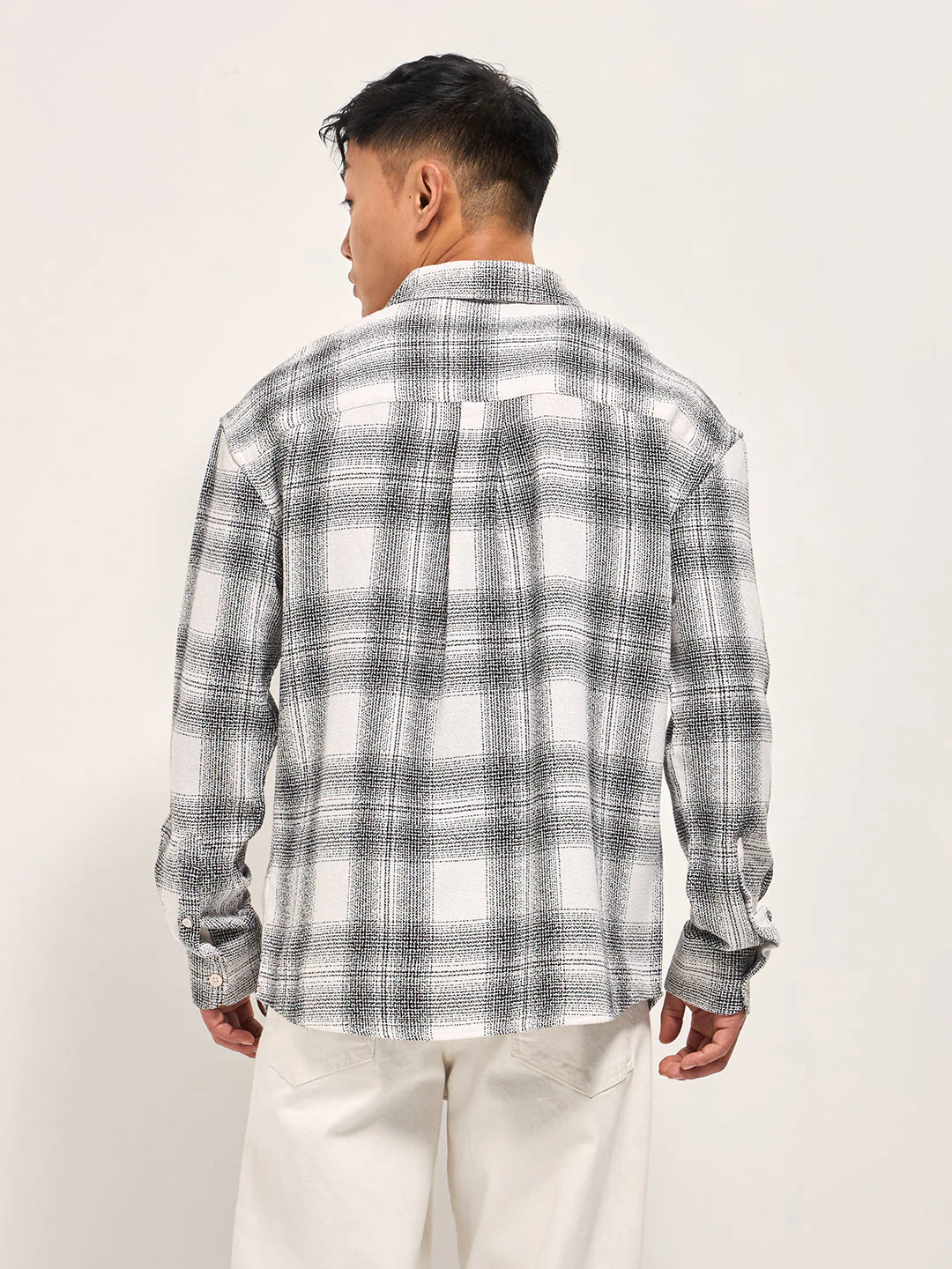 Men White Casual Shirt - Image 2