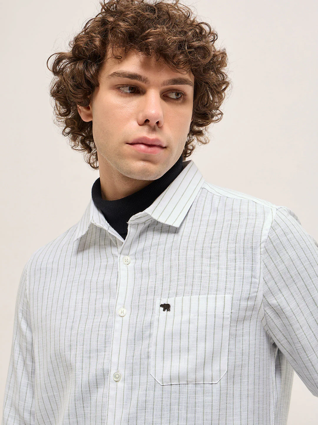 Men White Casual Shirt - Image 5