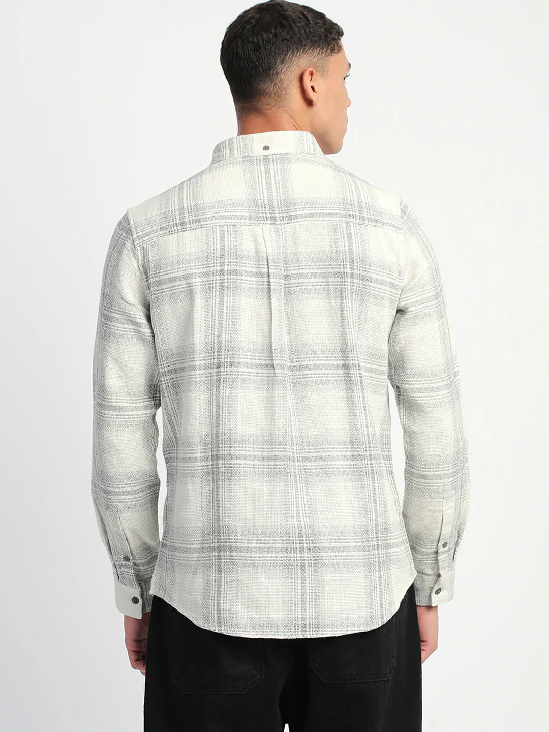Men White Checked Slim Fit Casual Shirt - Image 4