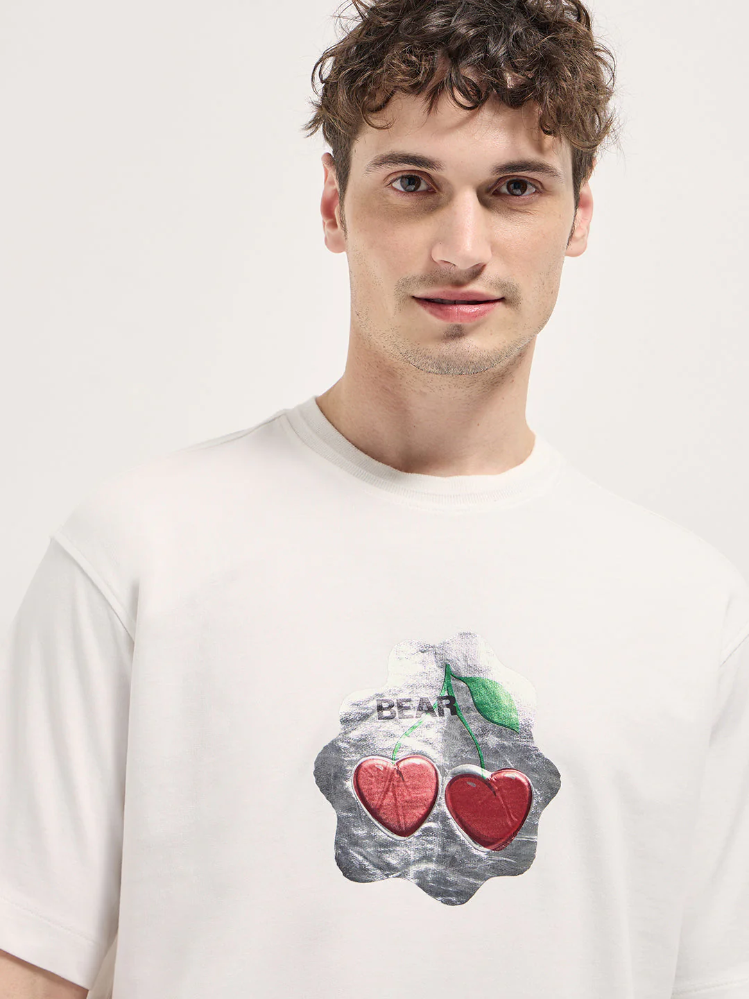 Men White Cherry Graphic Design Crew Neck T-shirt - Image 5
