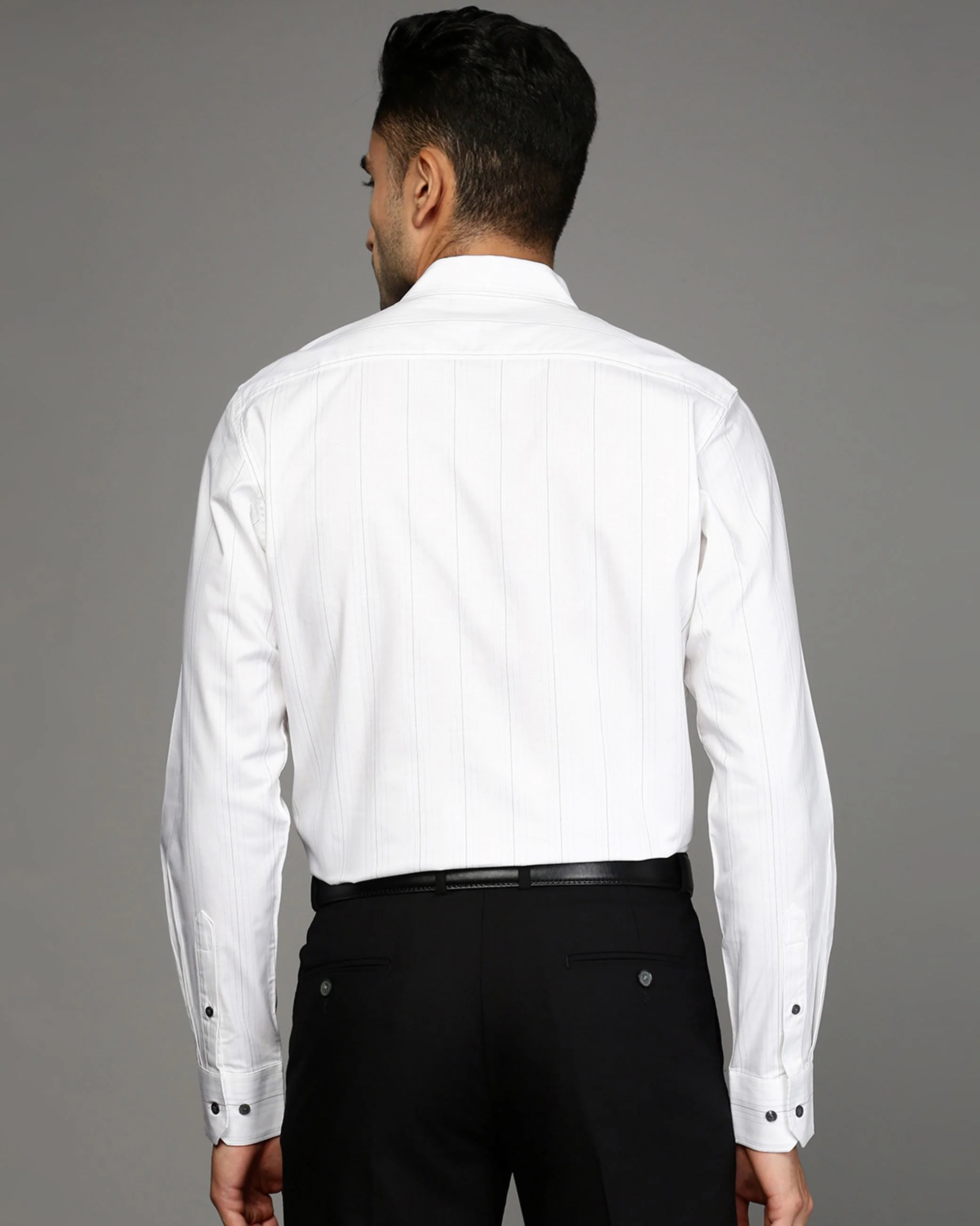 Men White Cotton Blend Slim Shirt - Image 4