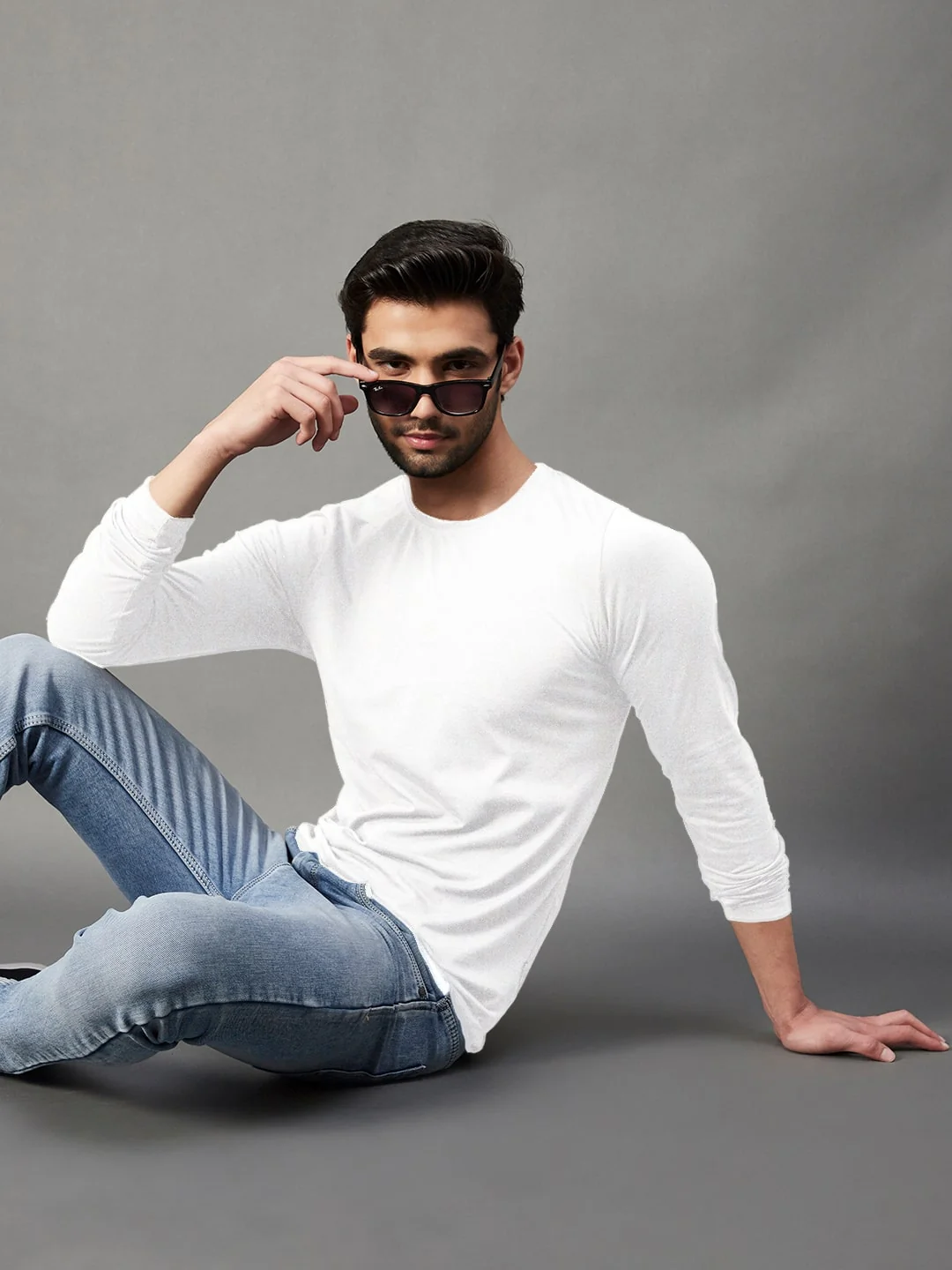 Men White Cotton Jersy T-Shirt - Image 2