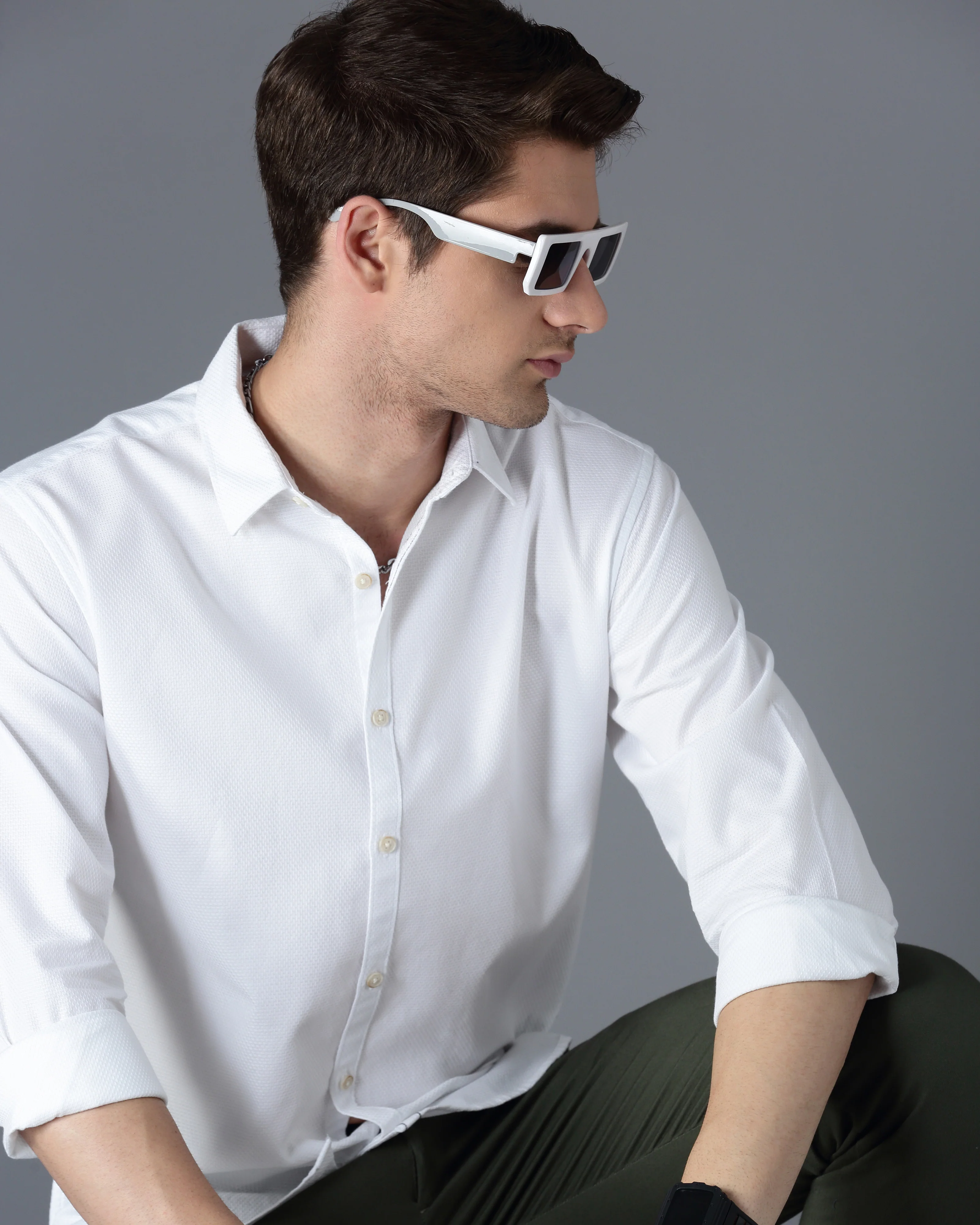 Men White Cotton Slim Shirt - Image 5
