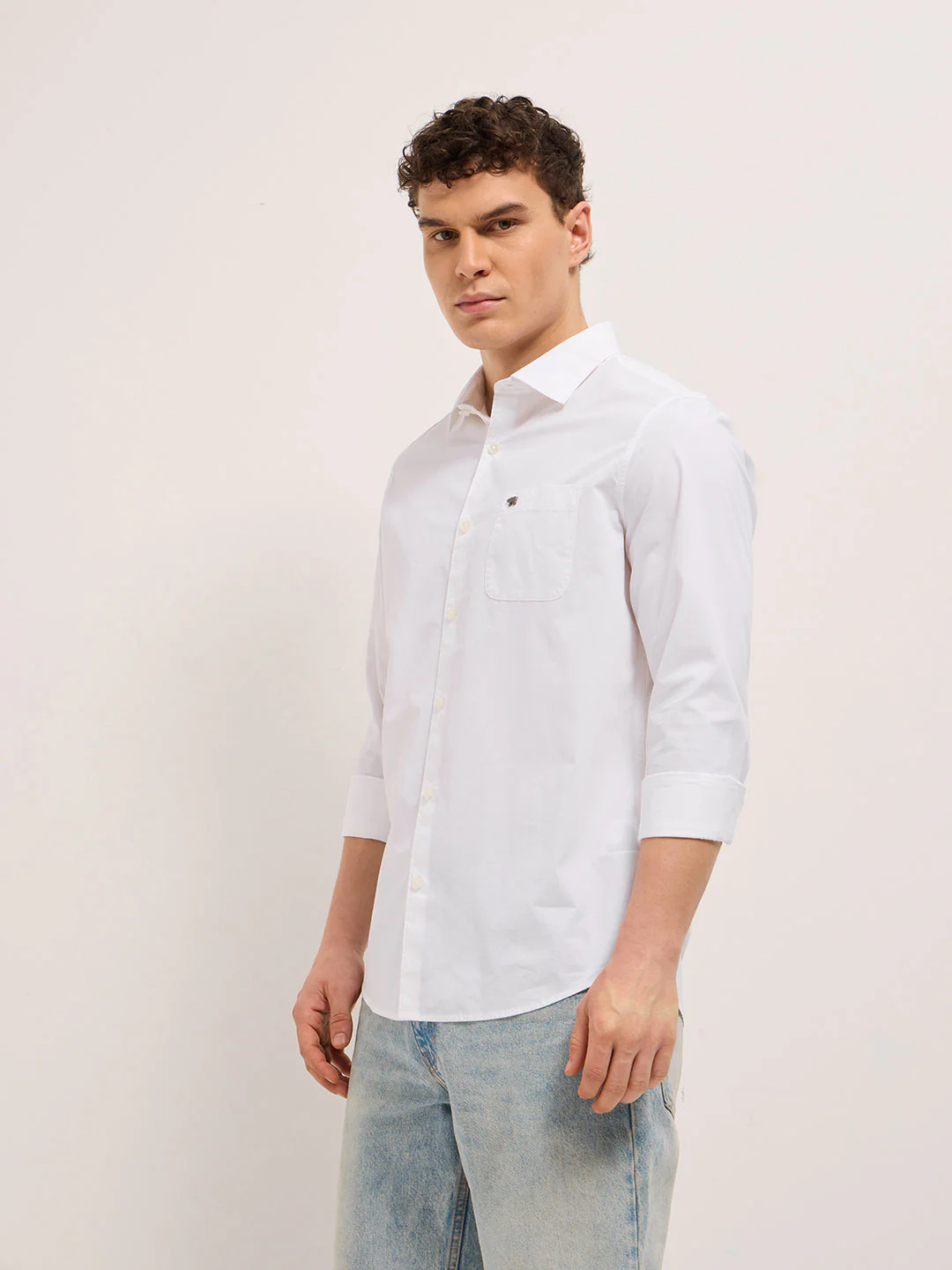 Men White Cotton Solid Slim Fit Casual Shirt - Image 3