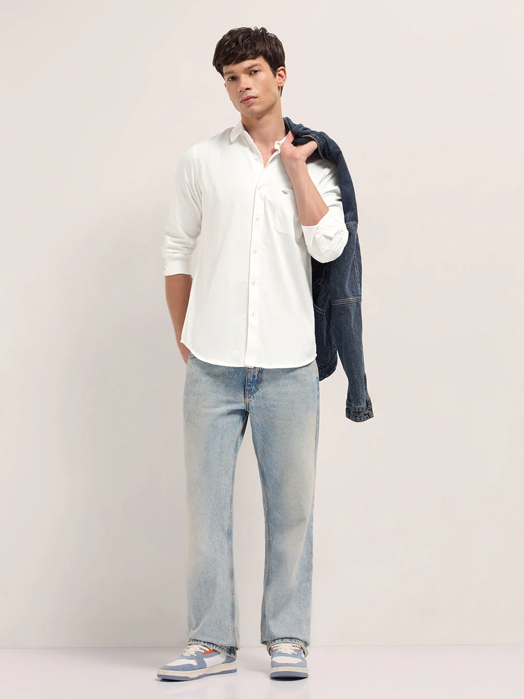 Men White Cotton Solid Slim Fit Casual Shirt - Image 4