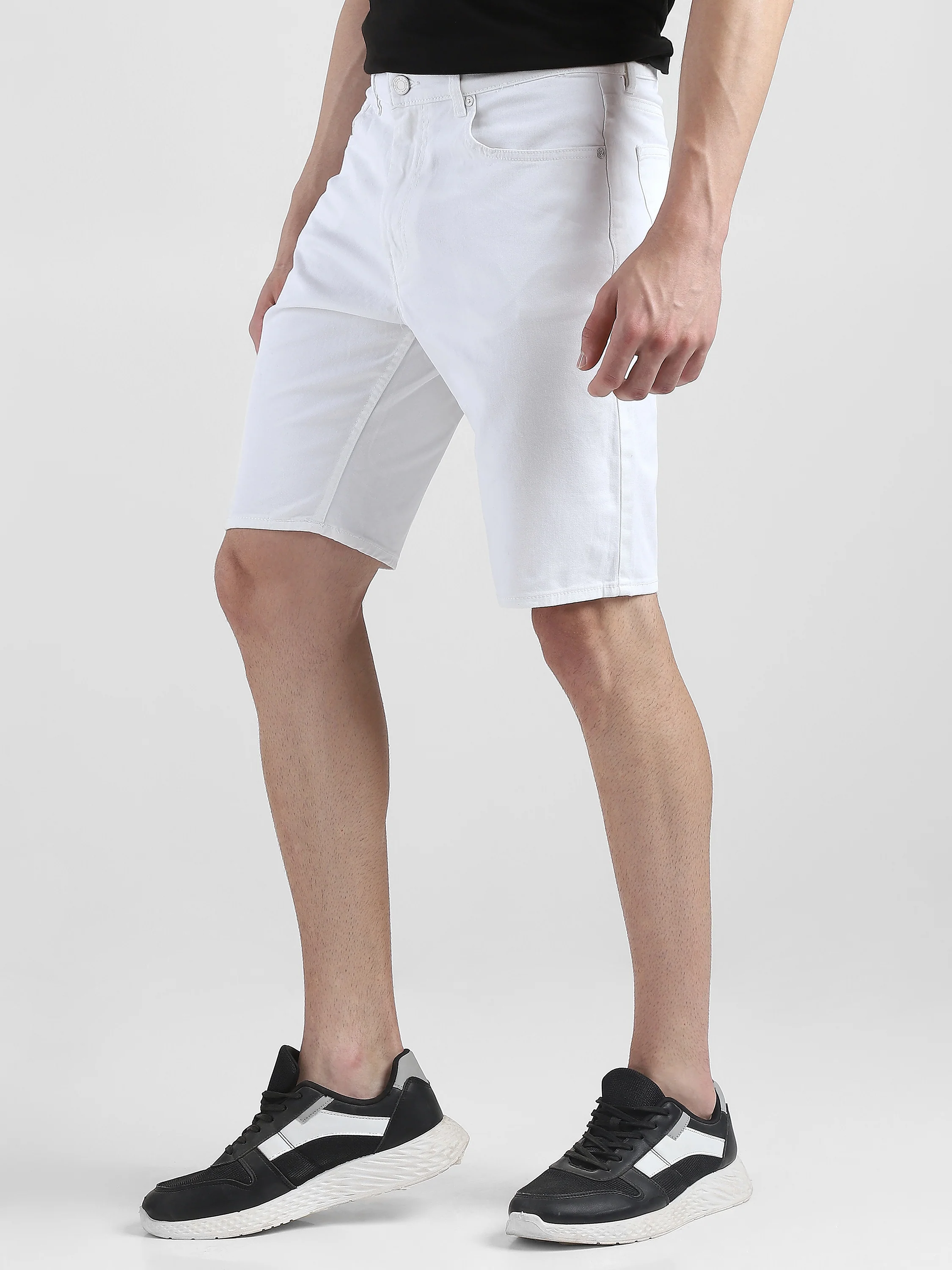 Men White Denim Knee Length Shorts - Image 5