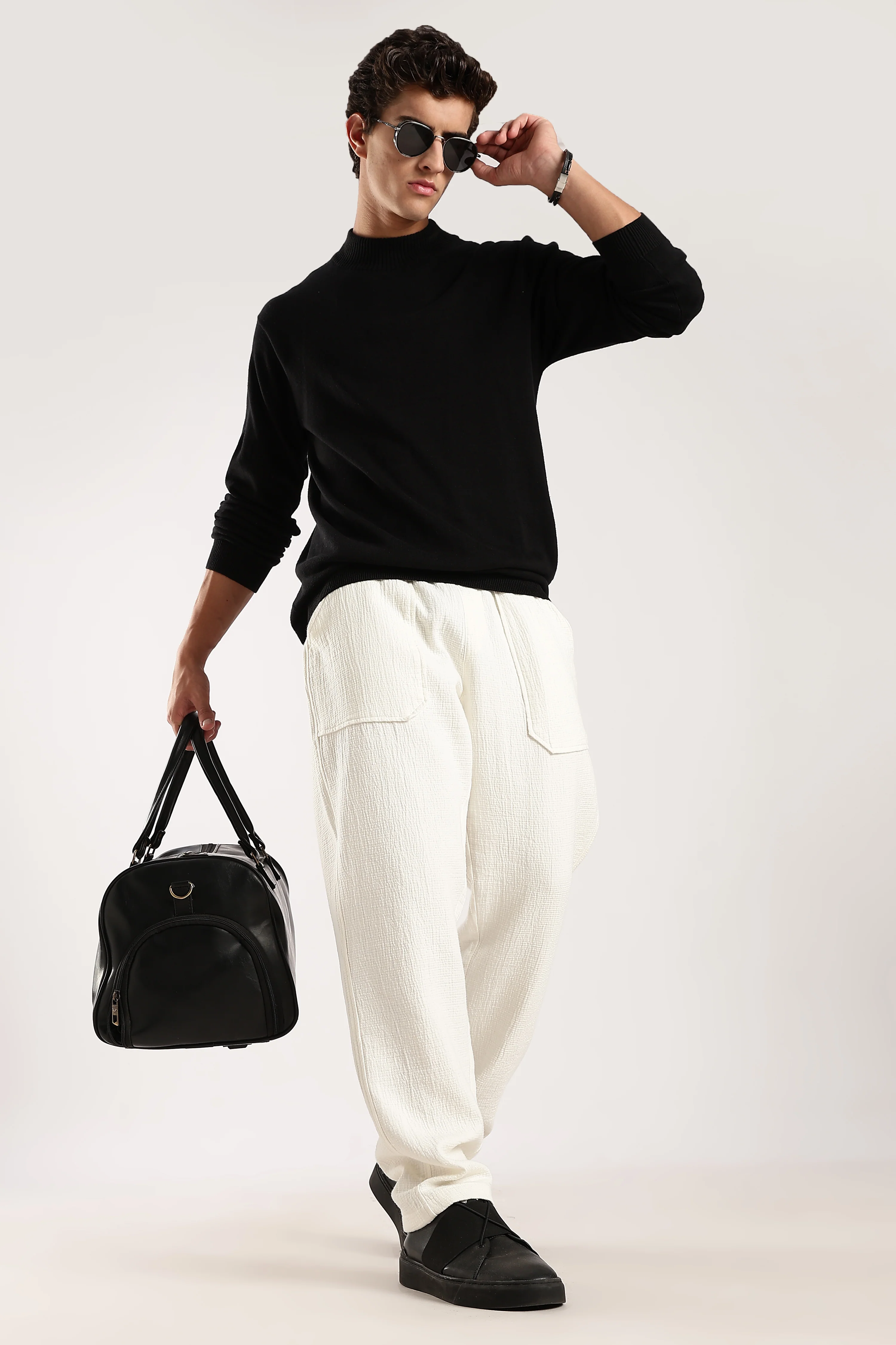 Men White Drawcord Trousers - Image 2