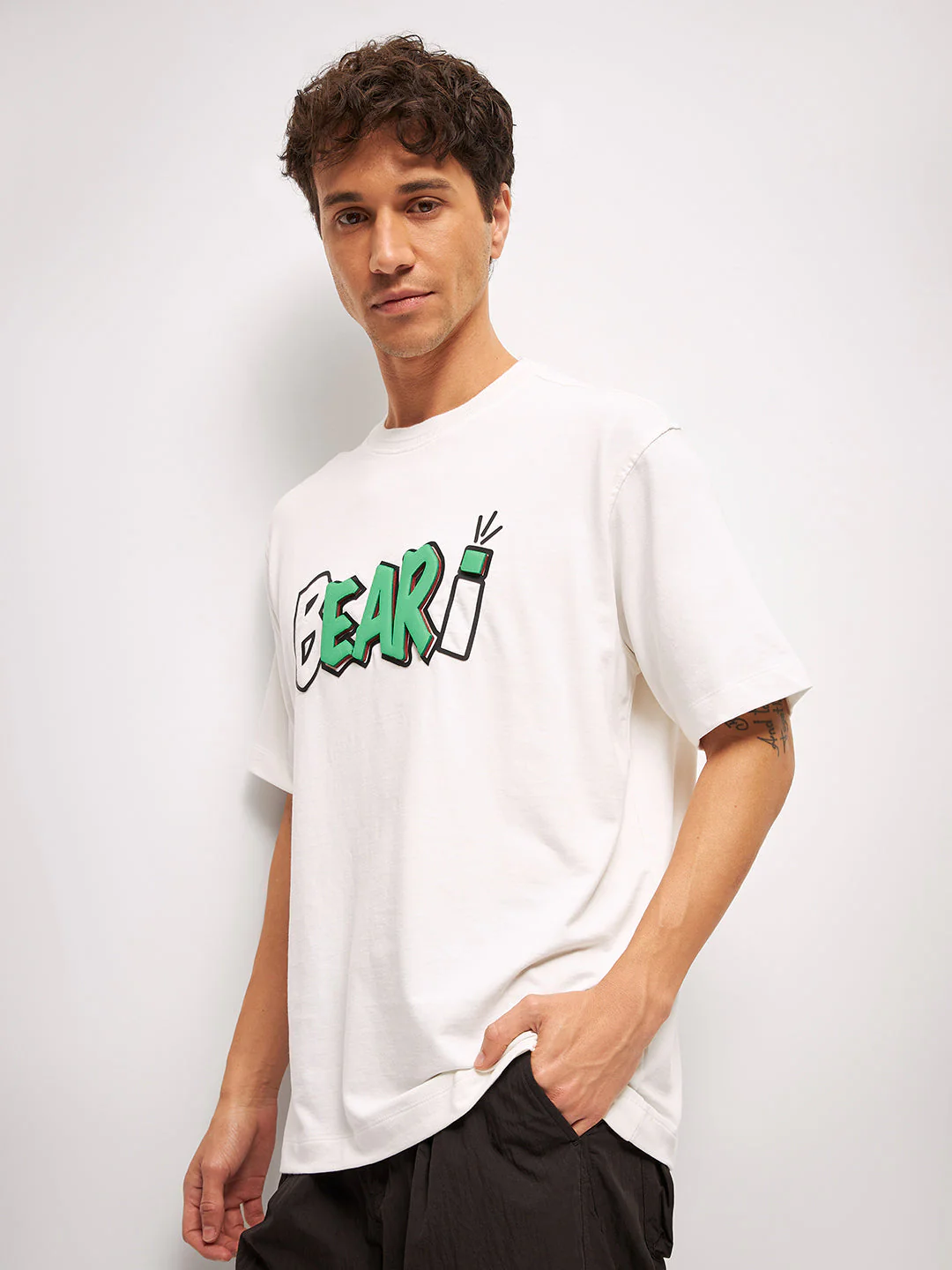 Men White Graphic Print Crew Neck T-Shirt - Image 3