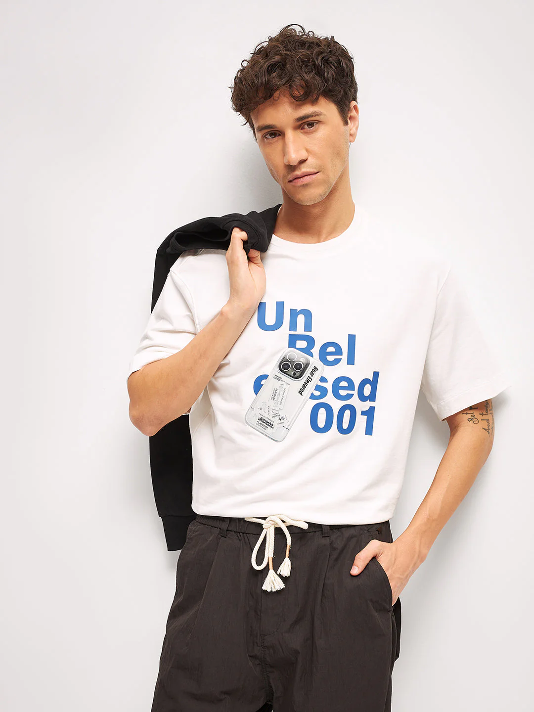 Men White Graphic Print Crew Neck T-Shirt - Image 6