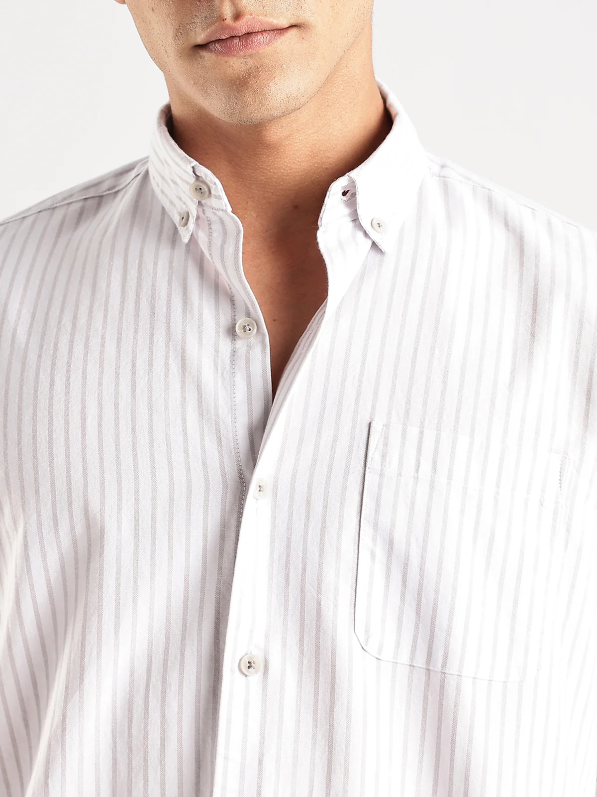 Men White Casual Shirt - Image 2