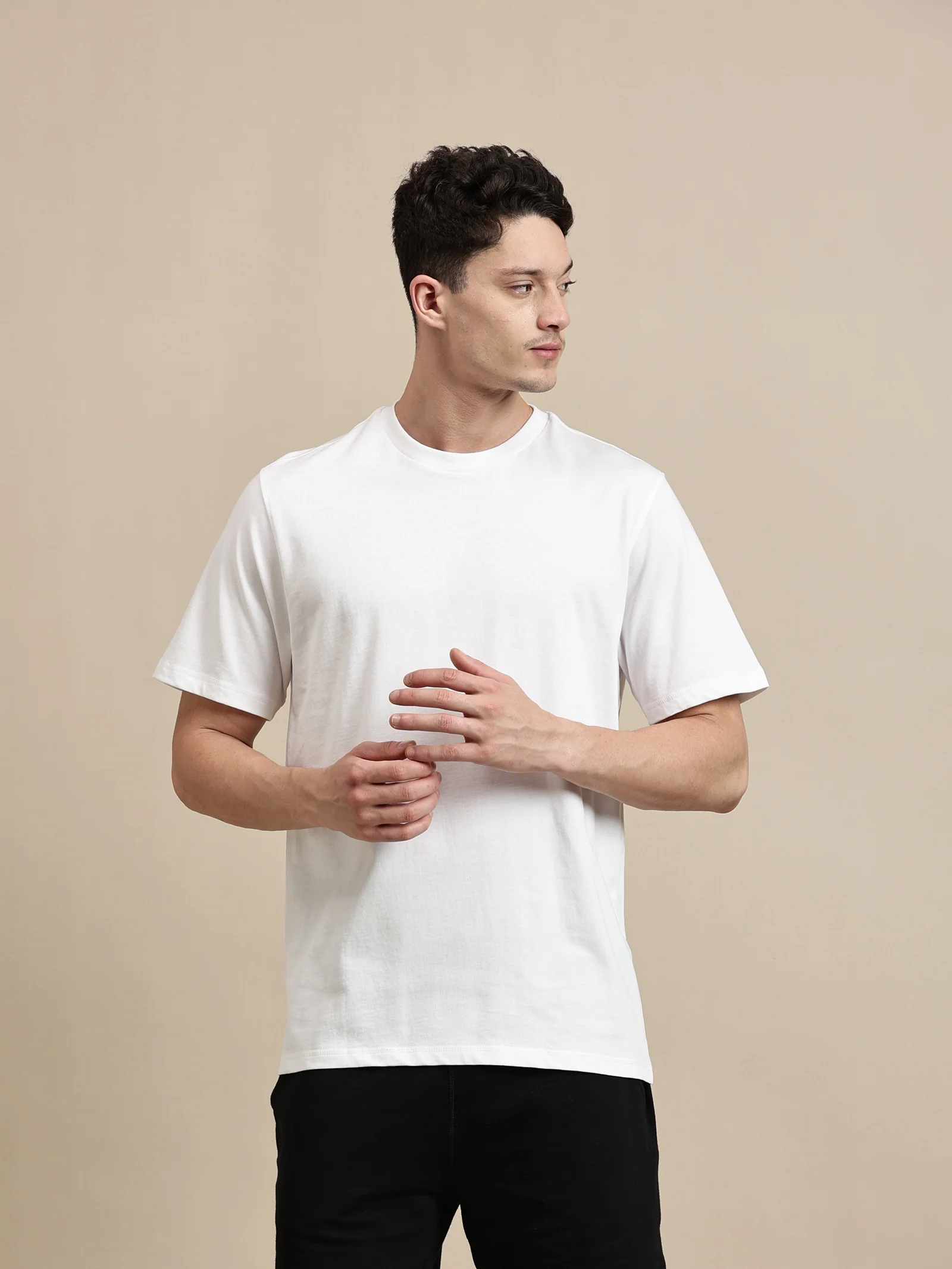 Men White Half Sleeve T-Shirt - Image 5