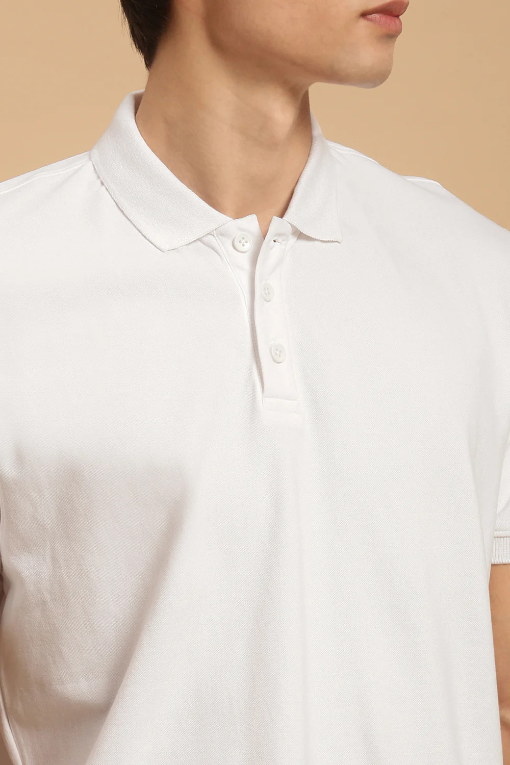 Men White Half Sleeve T-Shirt - Image 4