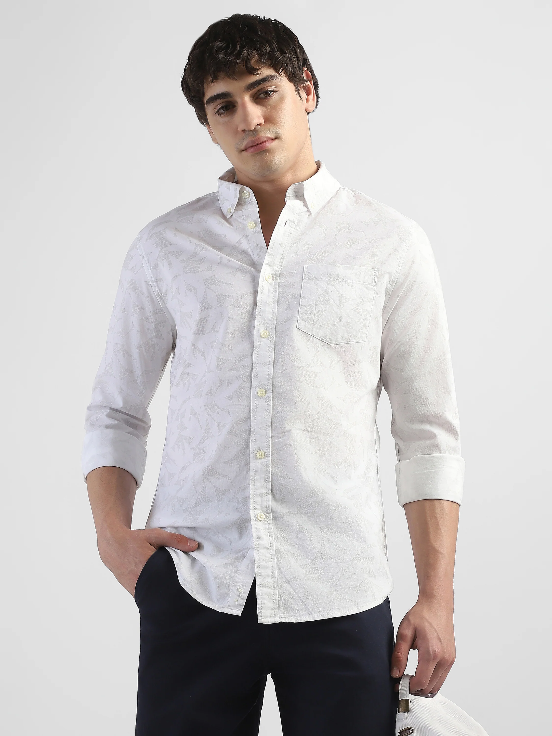 Men White Leaf Printed Regular Fit Shirt - Image 7