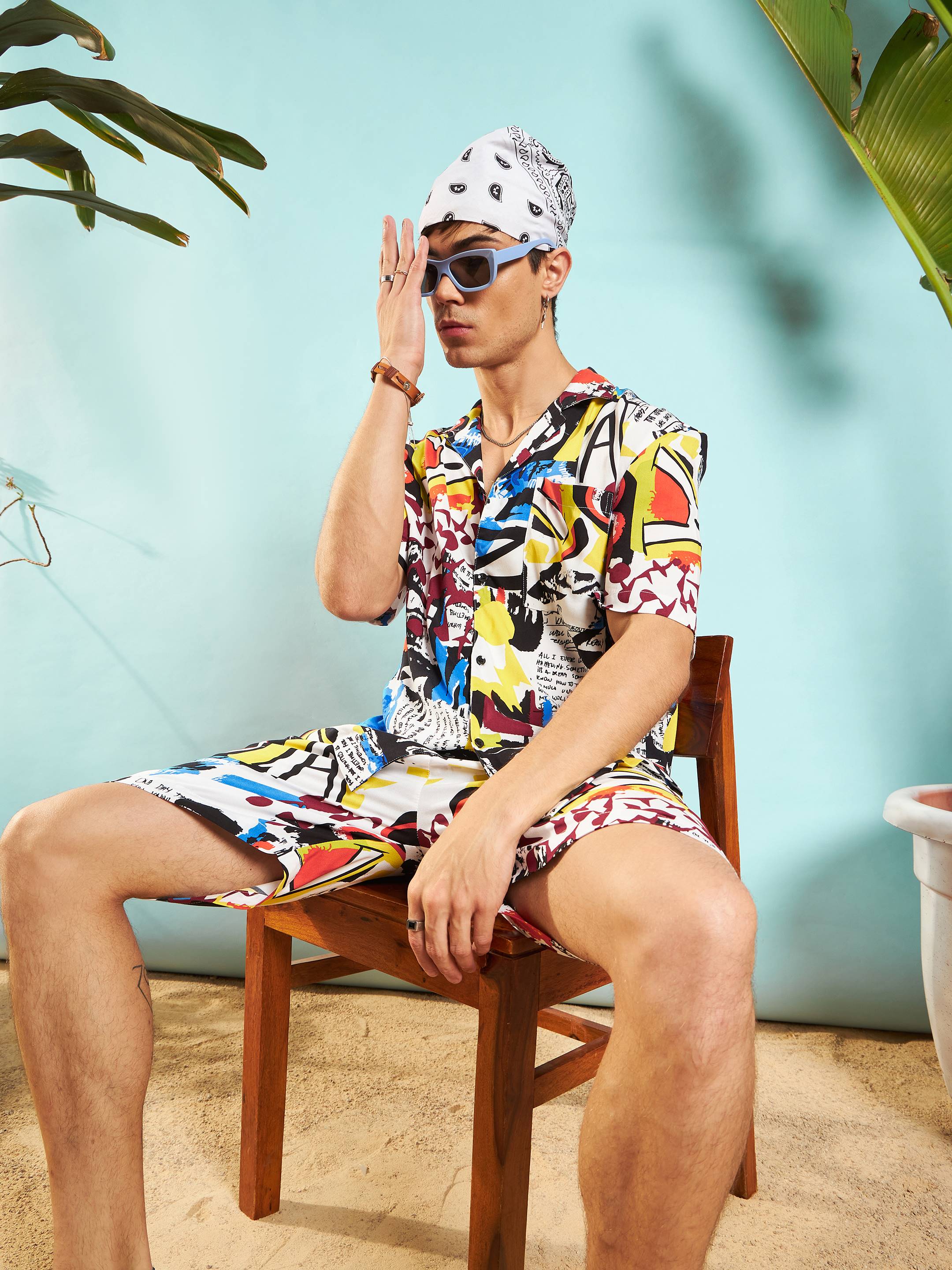 Men White Multi Colour Abstract Shirt With Shorts - Image 5