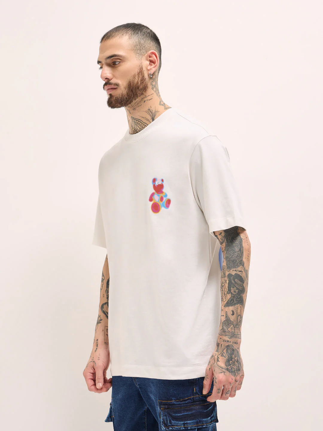 Men White Oversize Graphic & Bold Back Print Crew Neck T-shirt - Image 3