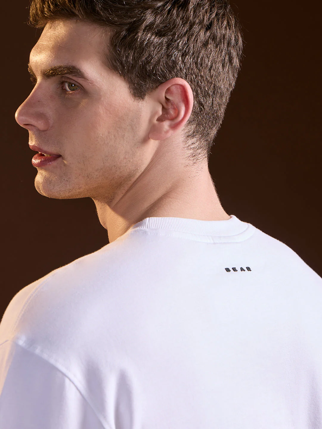 Men White Oversize Graphic Print Crew Neck T-shirt - Image 6