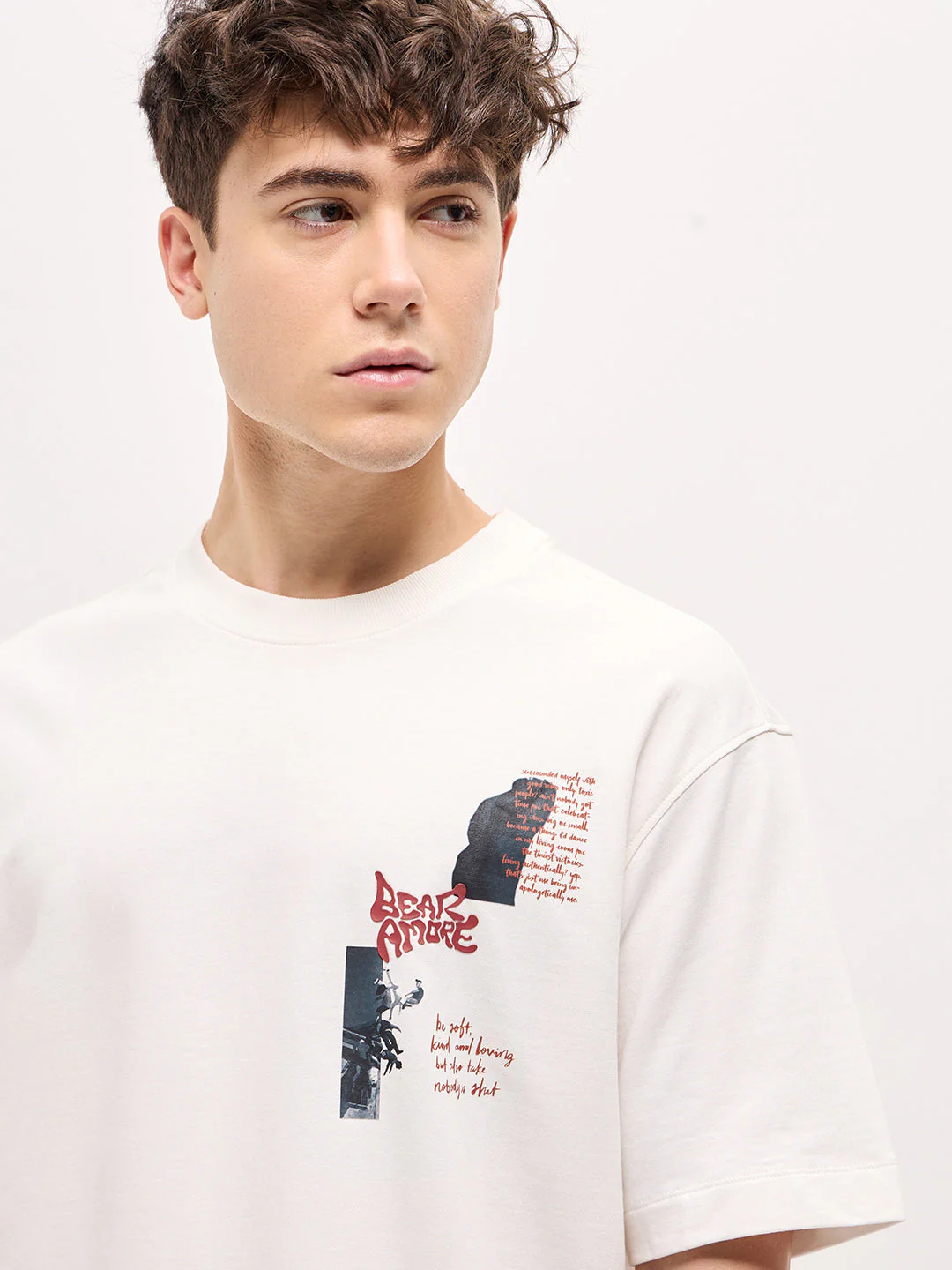 Men White Oversize Graphic Printed Crew Neck T-shirt - Image 5