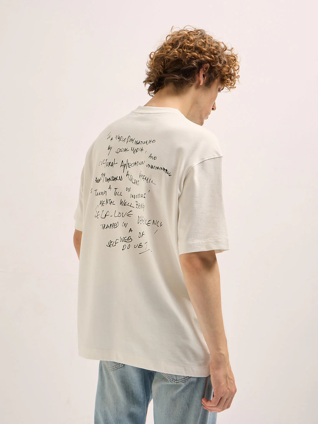 Men White Oversize Handwritten message graphic Print Crew Neck T-shirt - Image 5