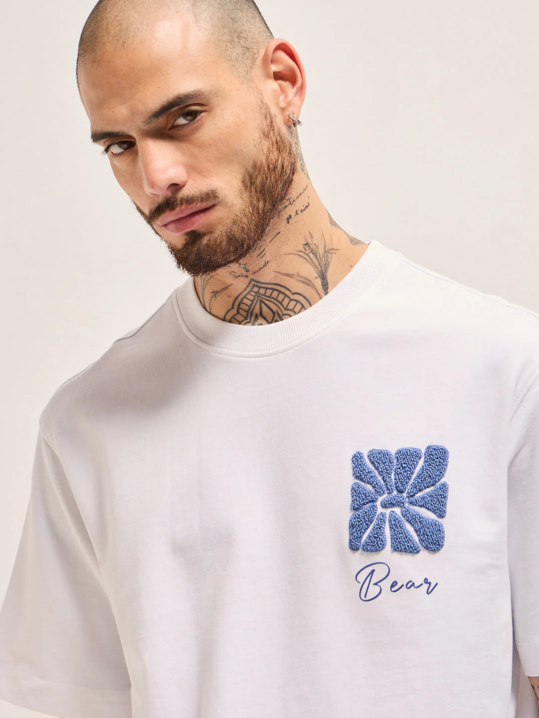 Men White Oversize T-Shirt - Image 5