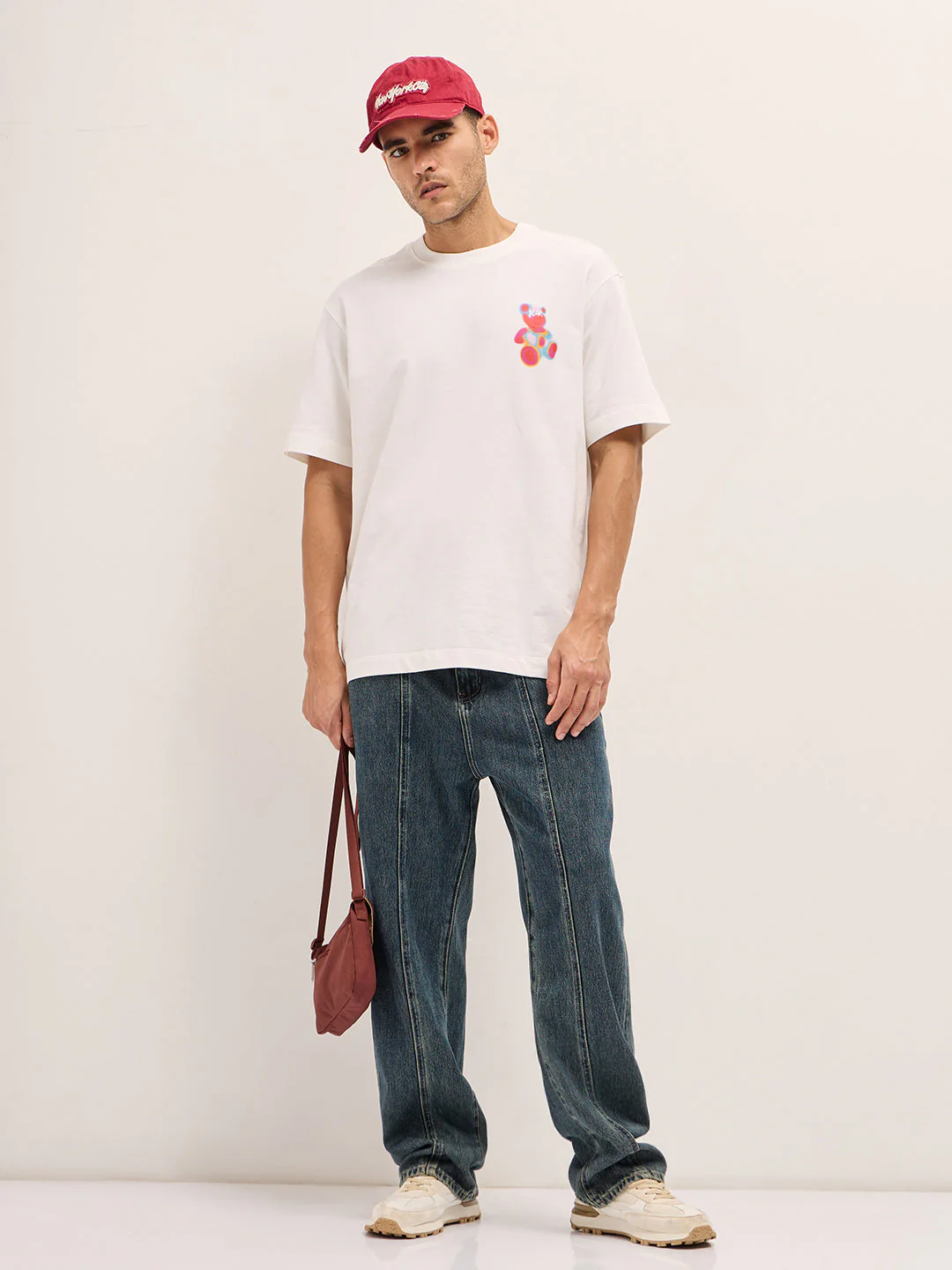 Men White Oversized T-shirt - Image 4