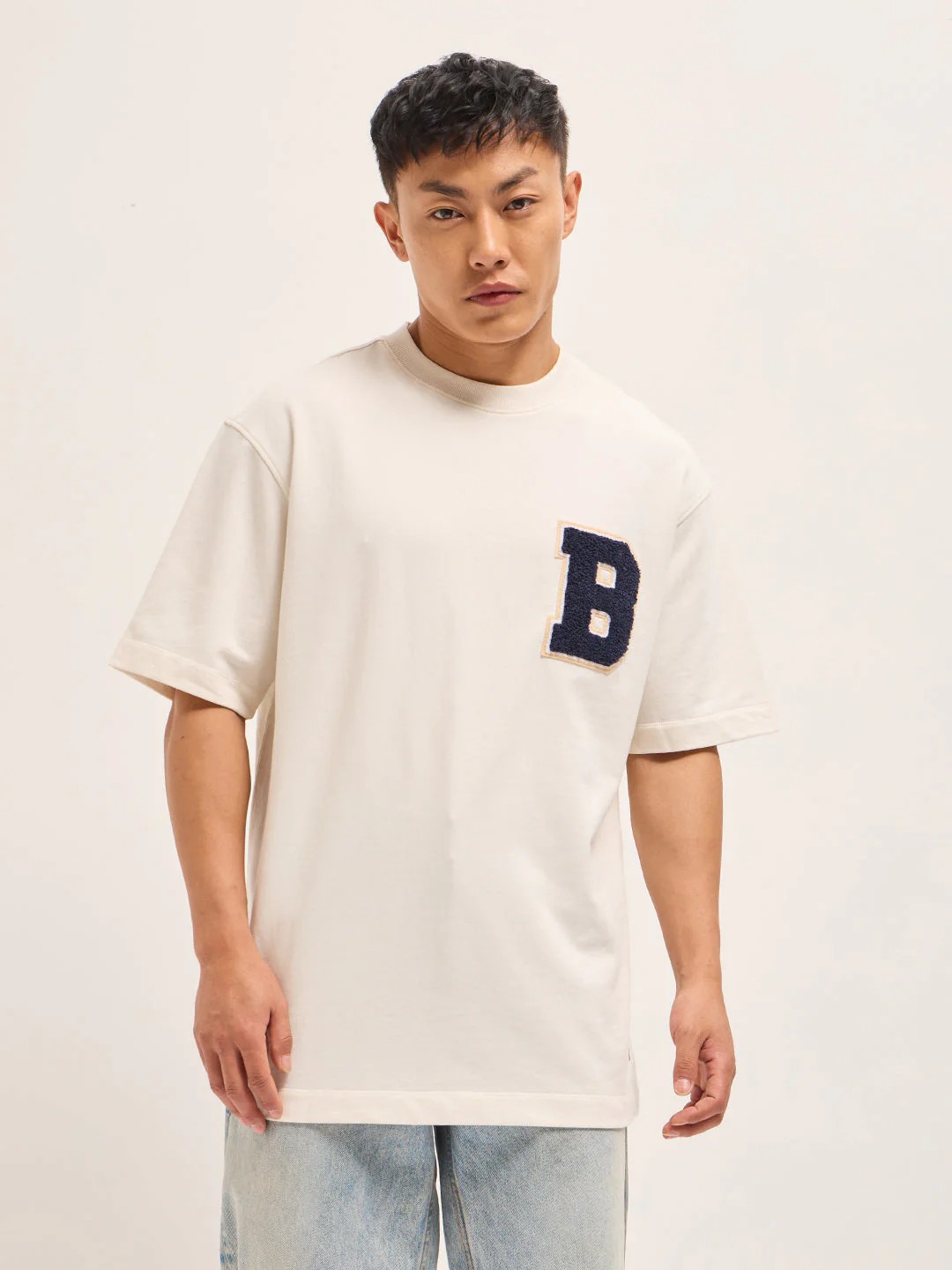 Men White Oversized Graphic T-Shirt - Image 6