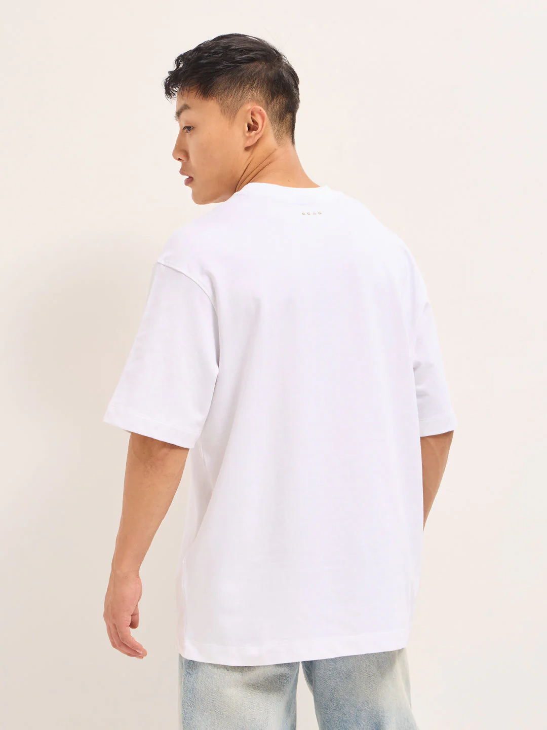 Men White Oversized T-Shirt - Image 2
