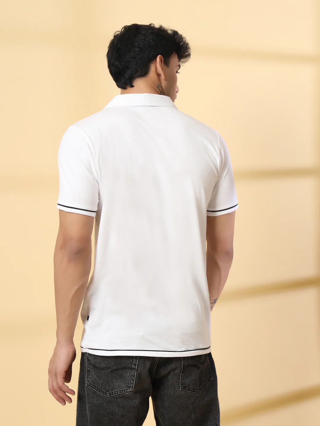 Men White Polo T-Shirt With Contrast Piping - Image 5