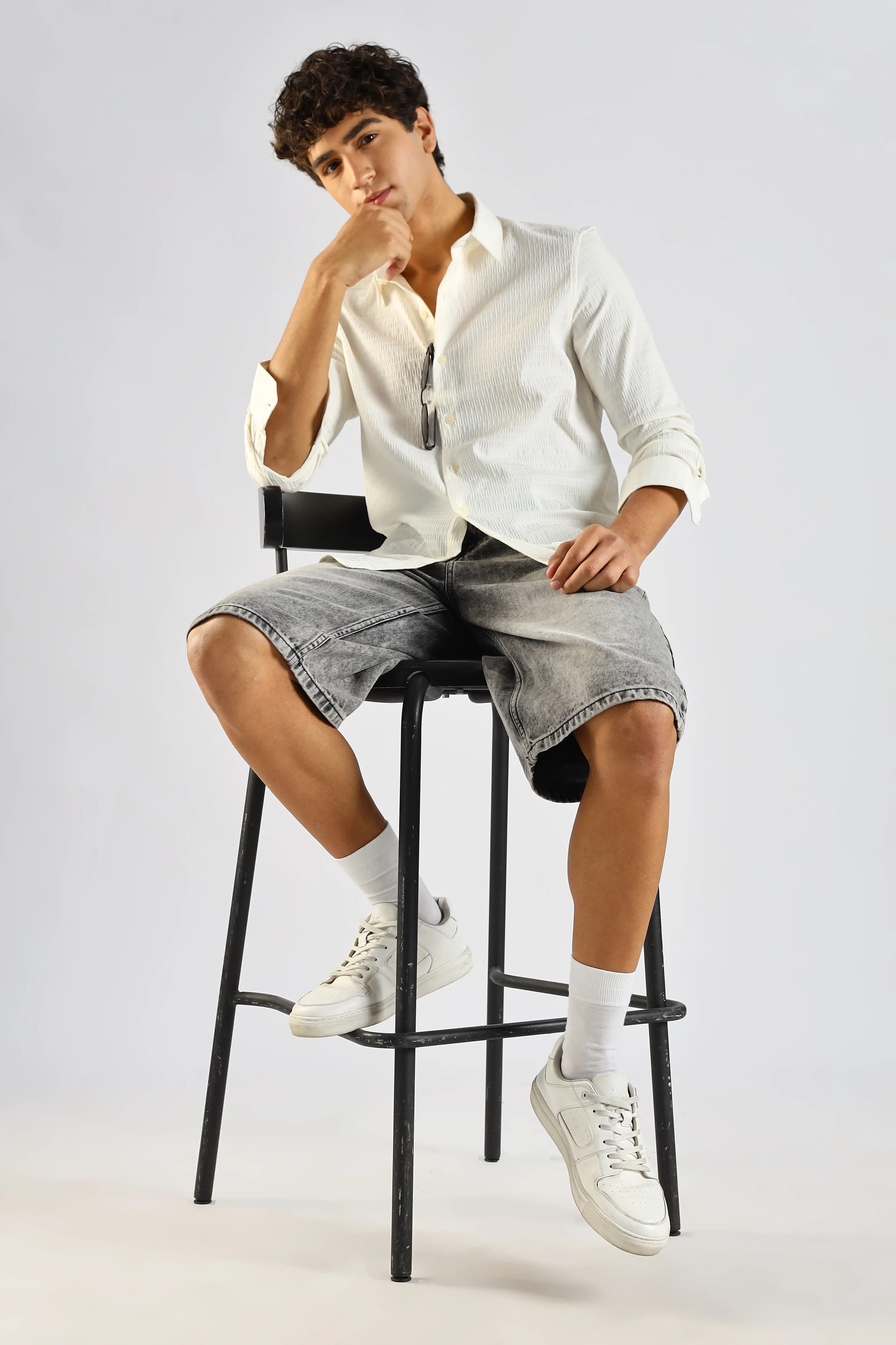Men White Poly Blend Slim Fit Shirt - Image 10