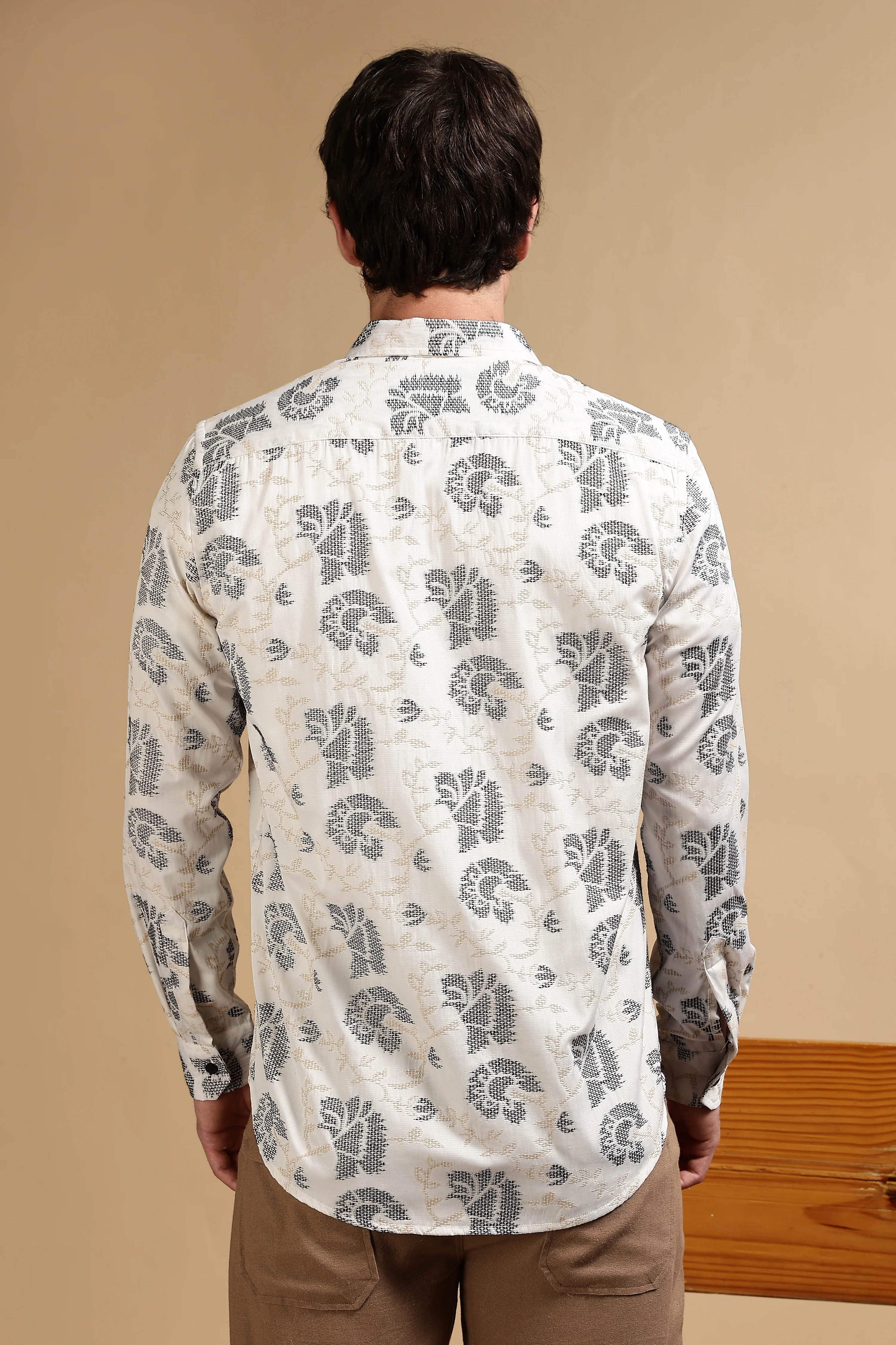 Men White Poly Cotton Slim Fit Shirt - Image 4