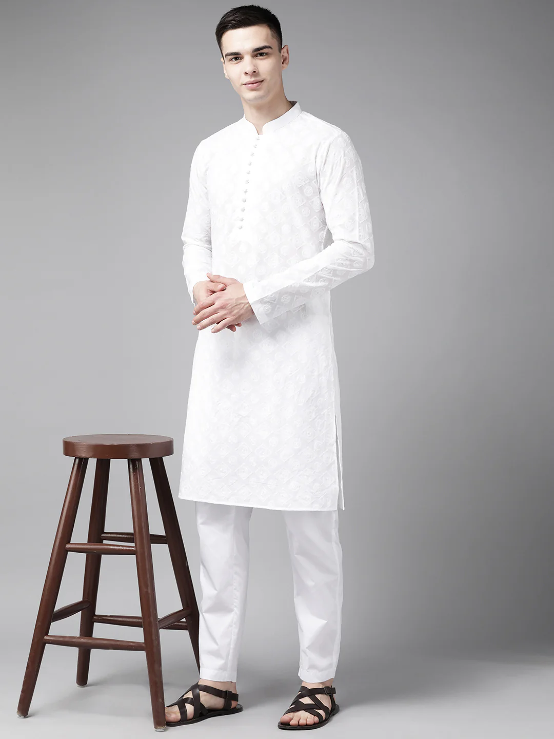 Men White Pure Cotton Chikankari Embroidered Straight Kurta - Image 5