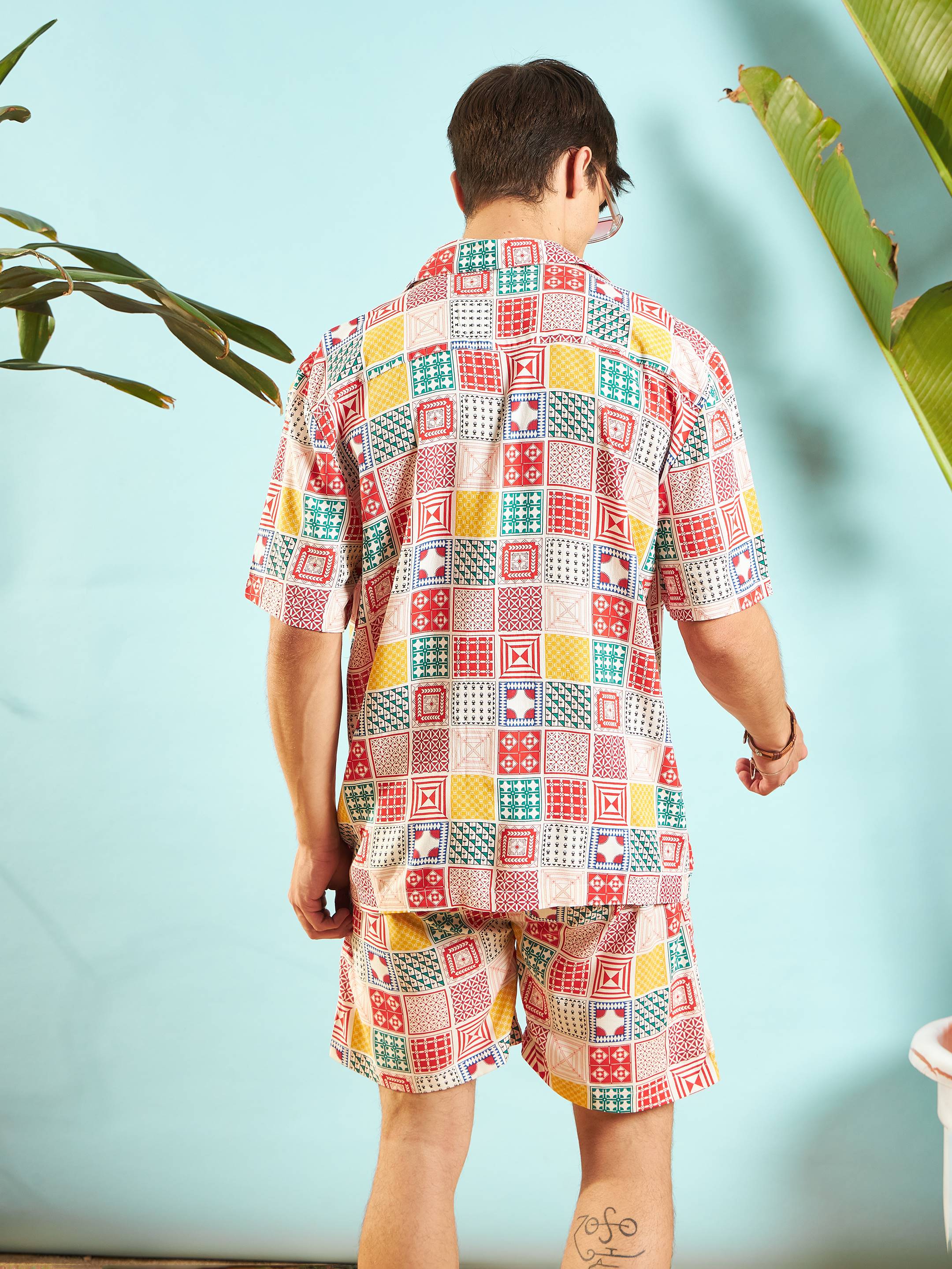 Men White & Red Conversational Print Relax Fit Shirt - Image 5