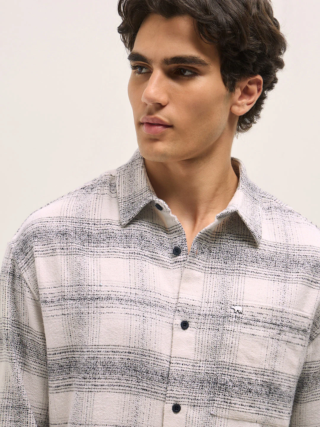 Men White Relax Fit Overshirt - Image 5