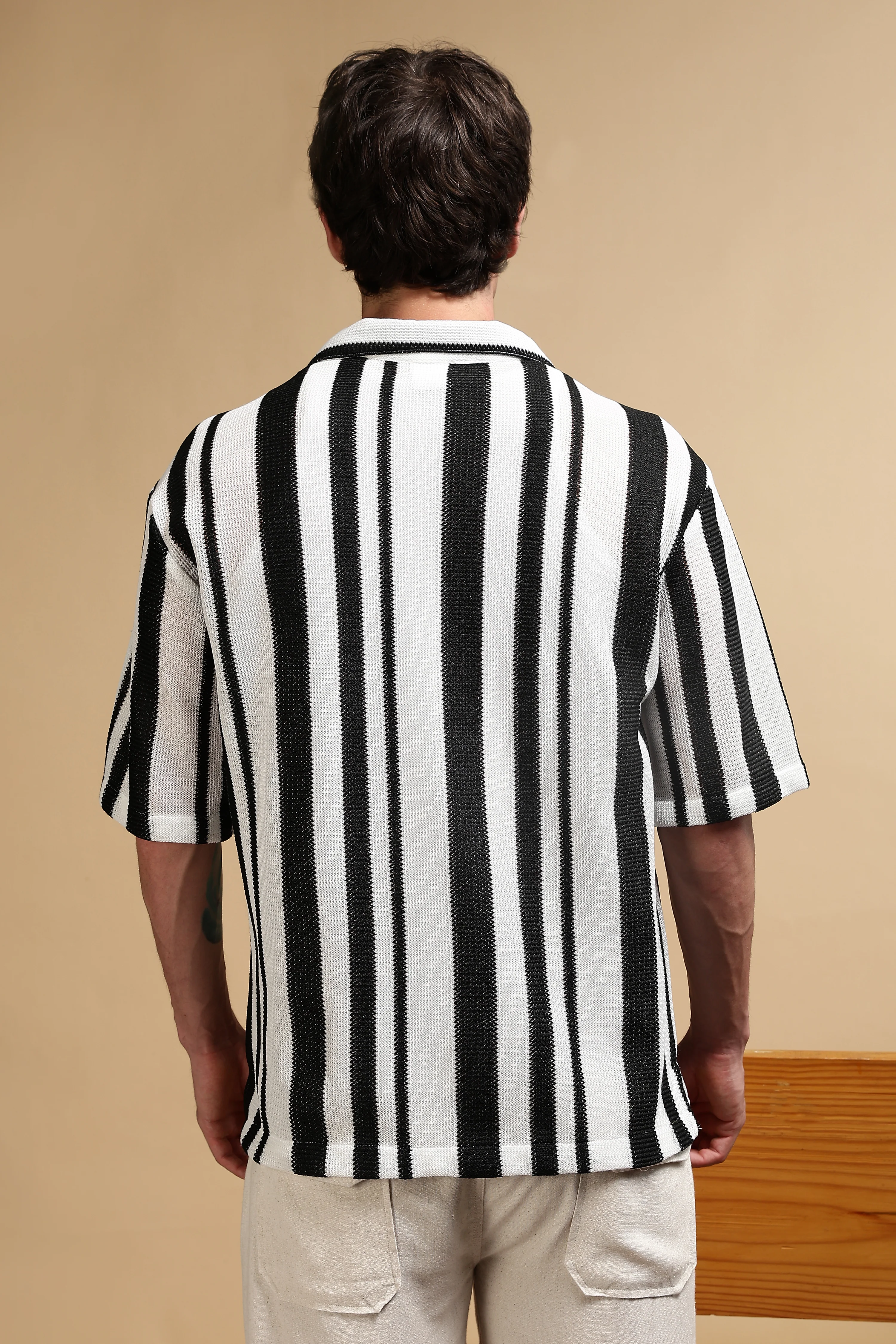 Men White Relaxed Fit Striped Shirt - Image 5
