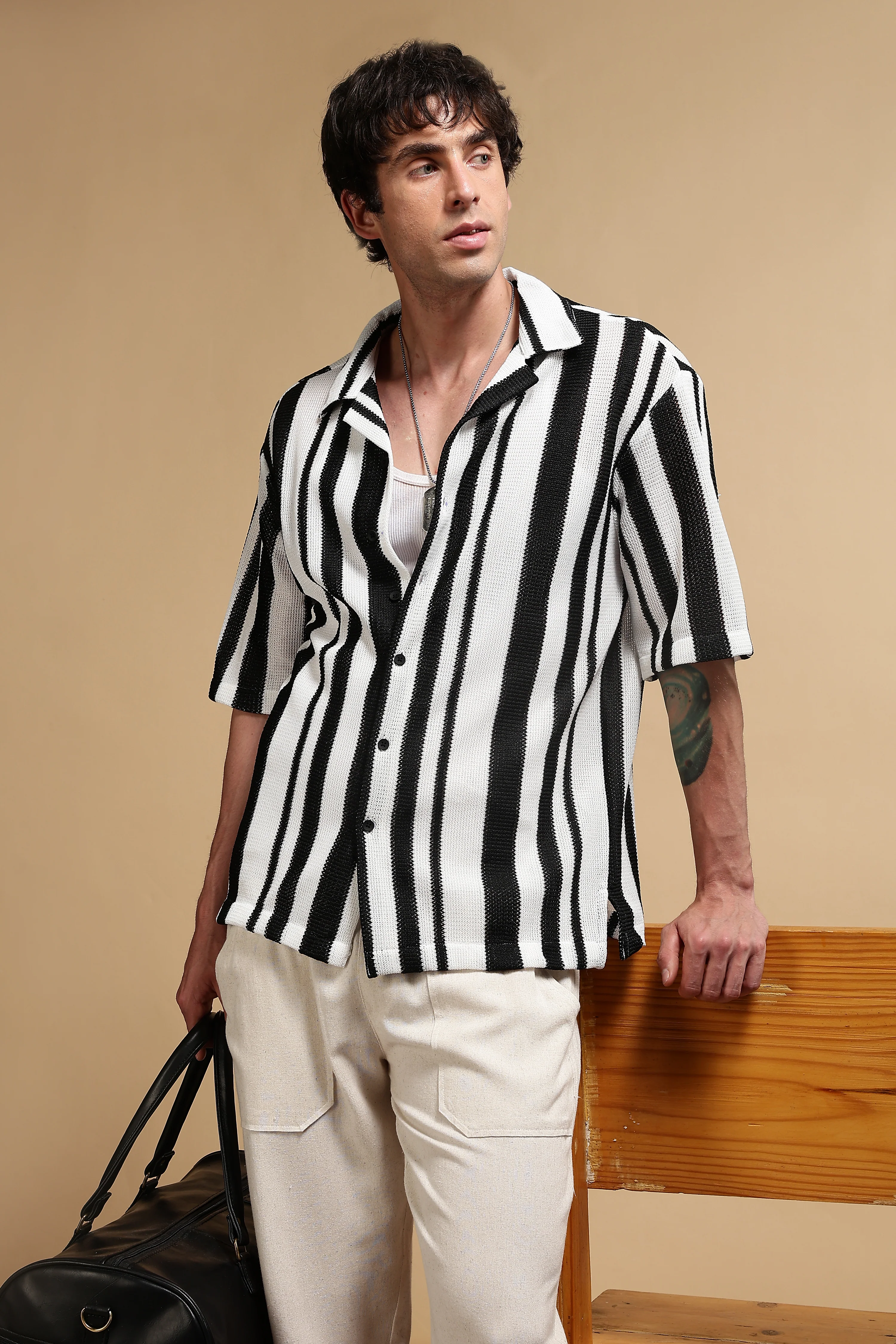 Men White Relaxed Fit Striped Shirt - Image 7