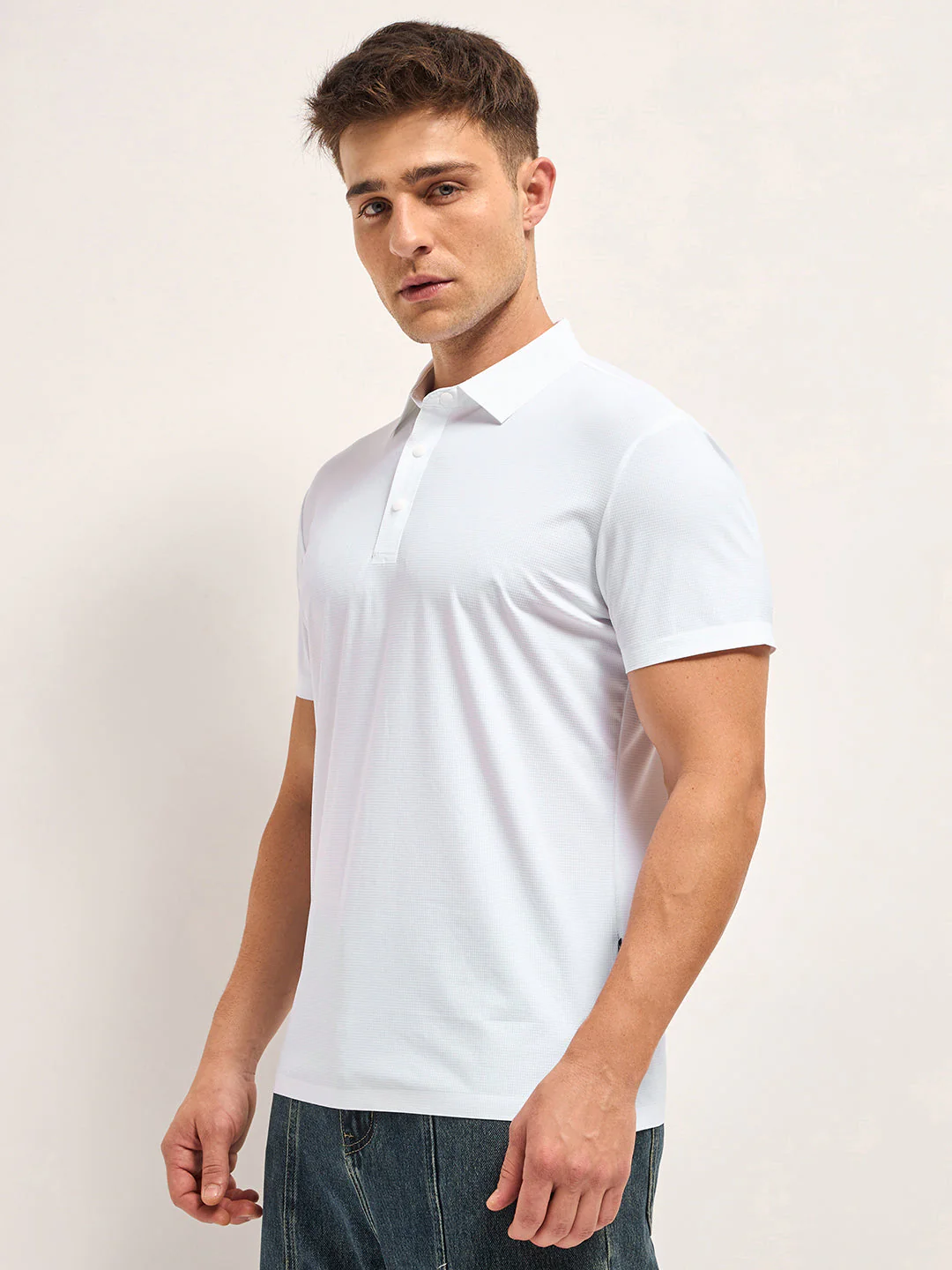 Men White Self Design Slim Fit Polo T-shirt - Image 3