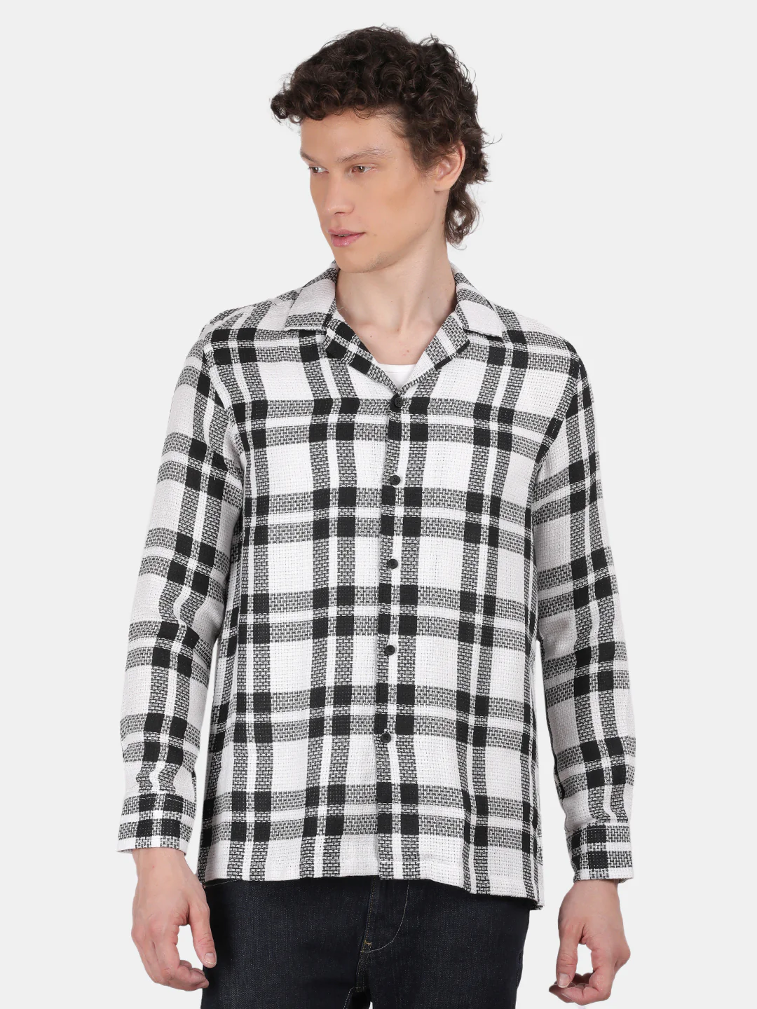 Men White Slim Fit Lapel Collar Full Sleeve Casual Shirt - Image 4