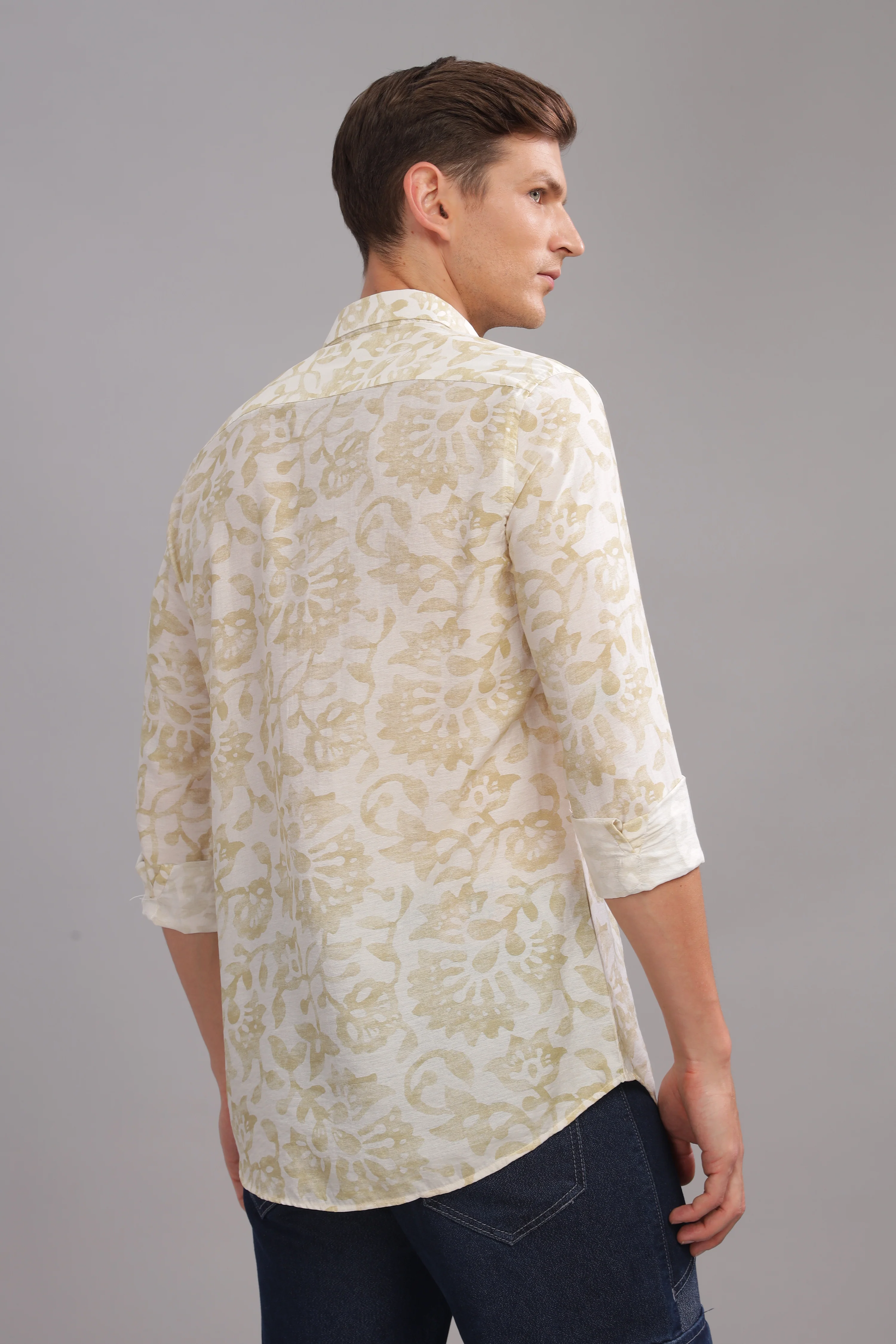 Men White Slim Fit Shirt - Image 4