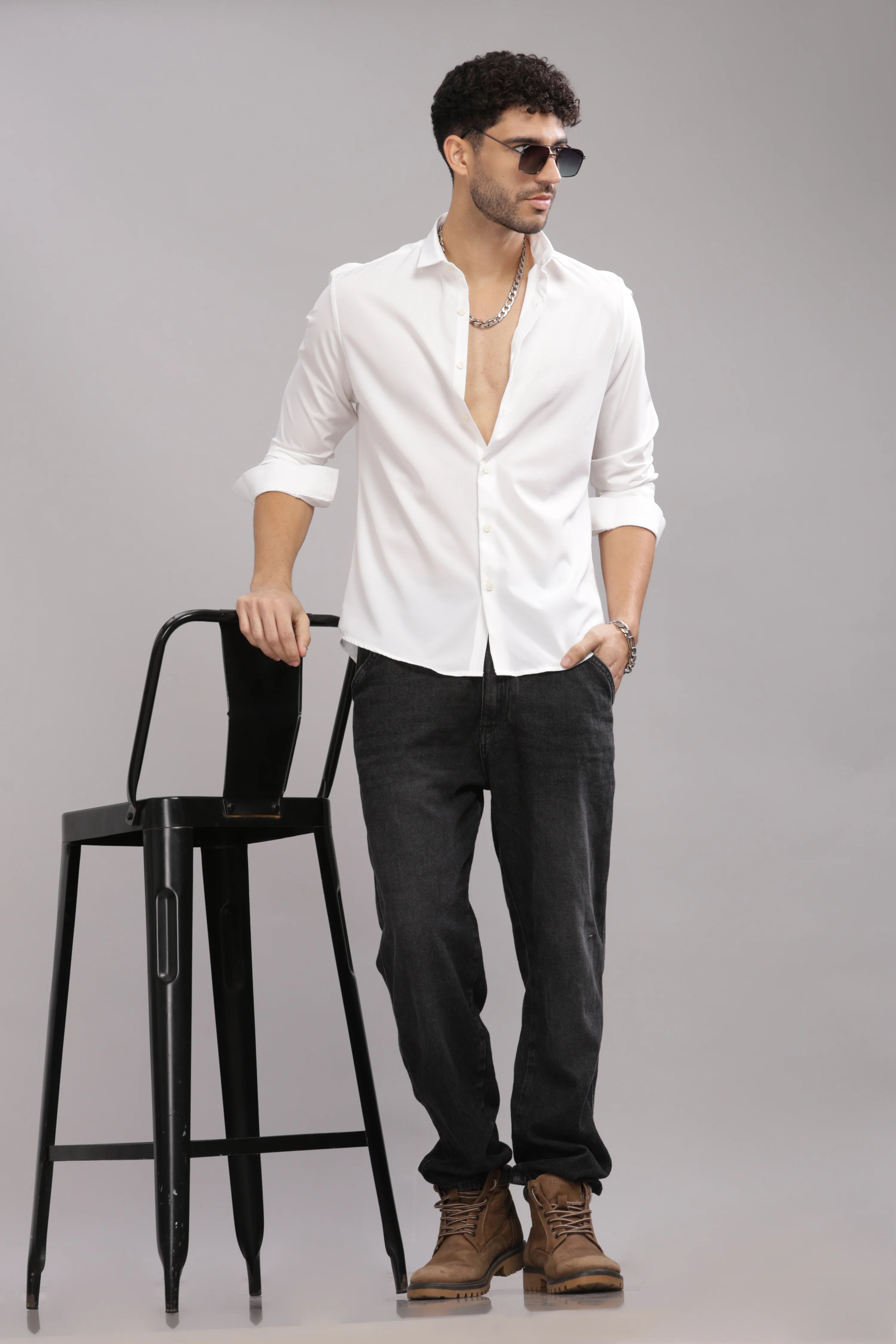 Men White Slim Fit Shirt - Image 3